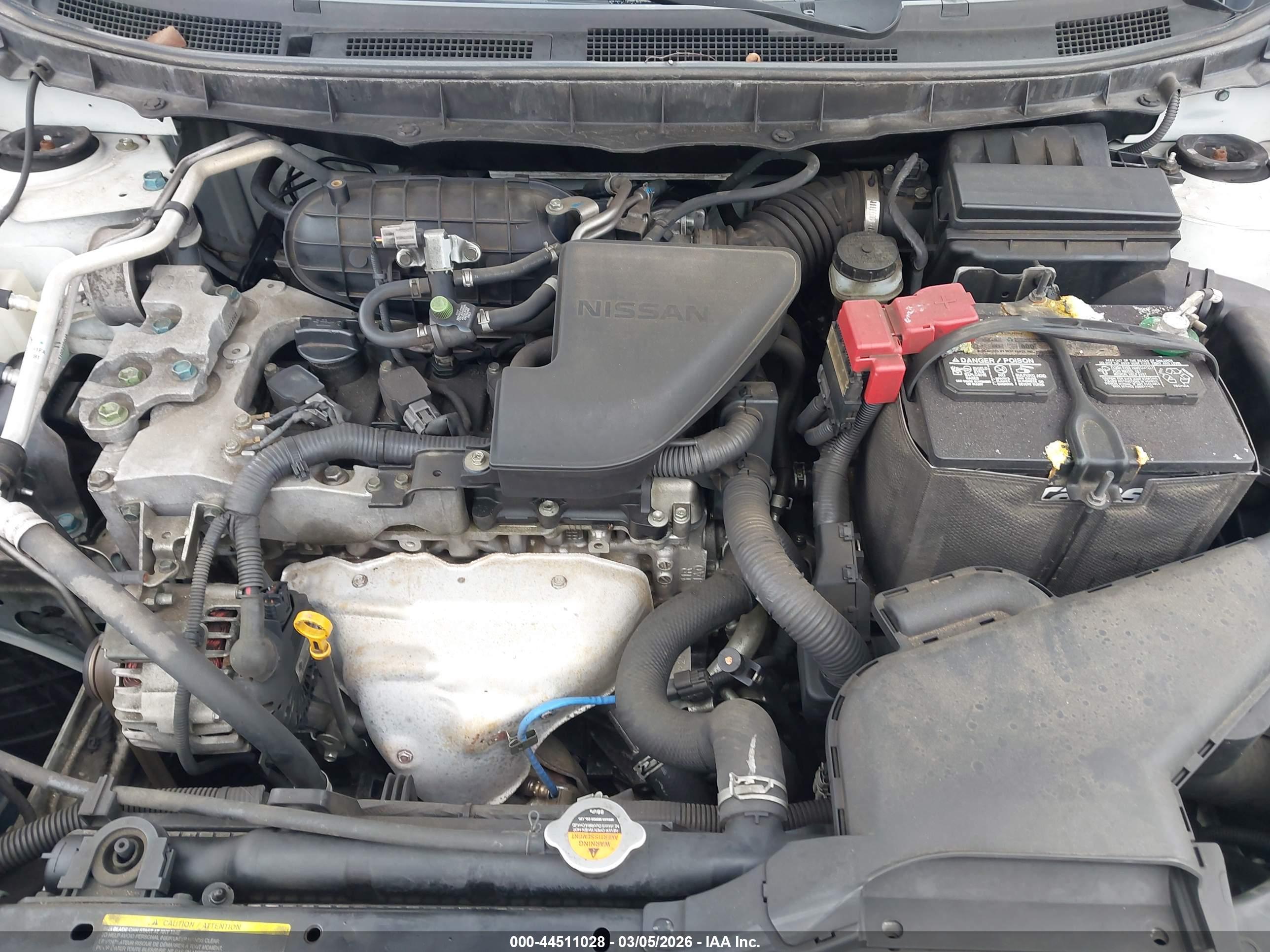 NISSAN ROGUE image 10