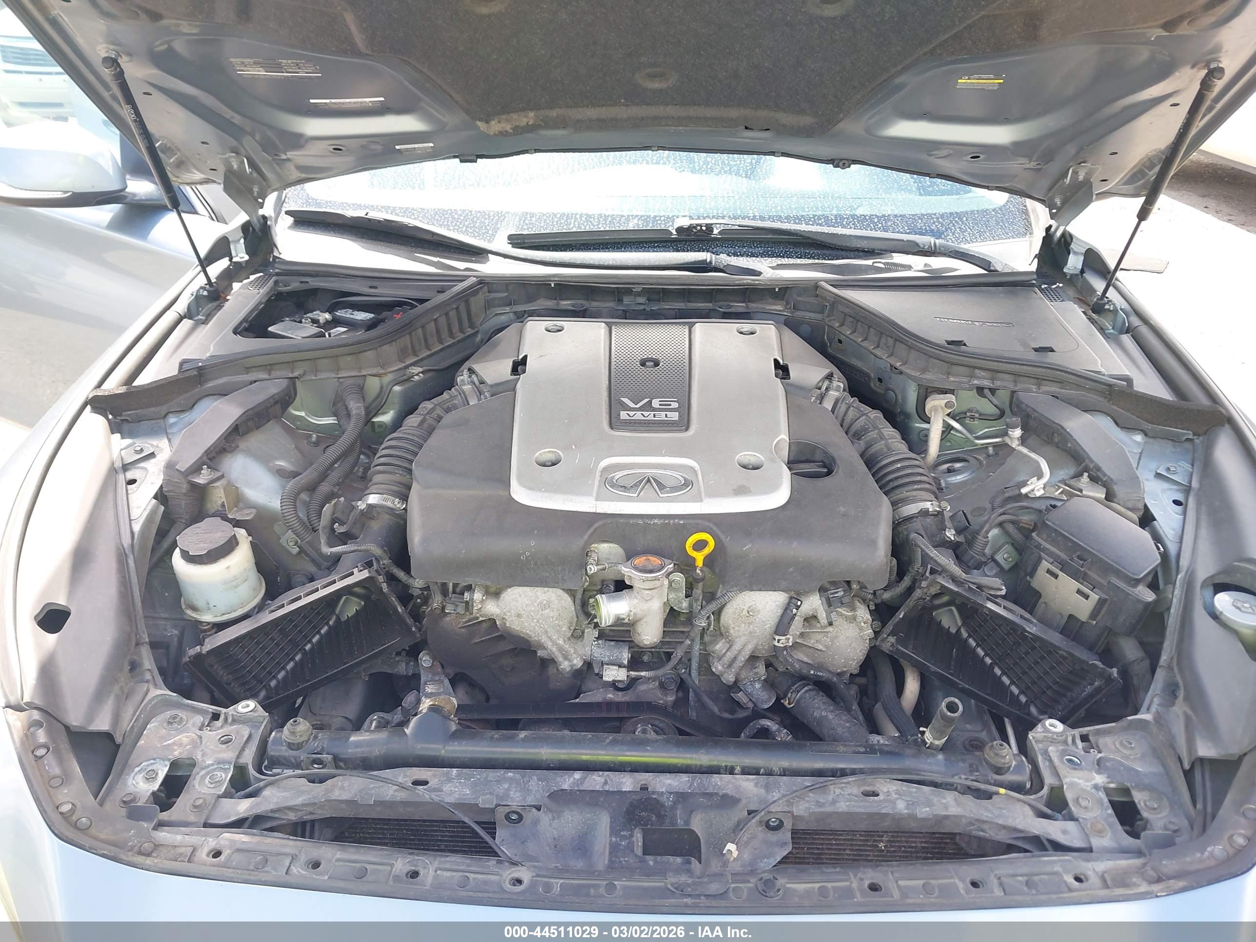 INFINITI Q50 image 10