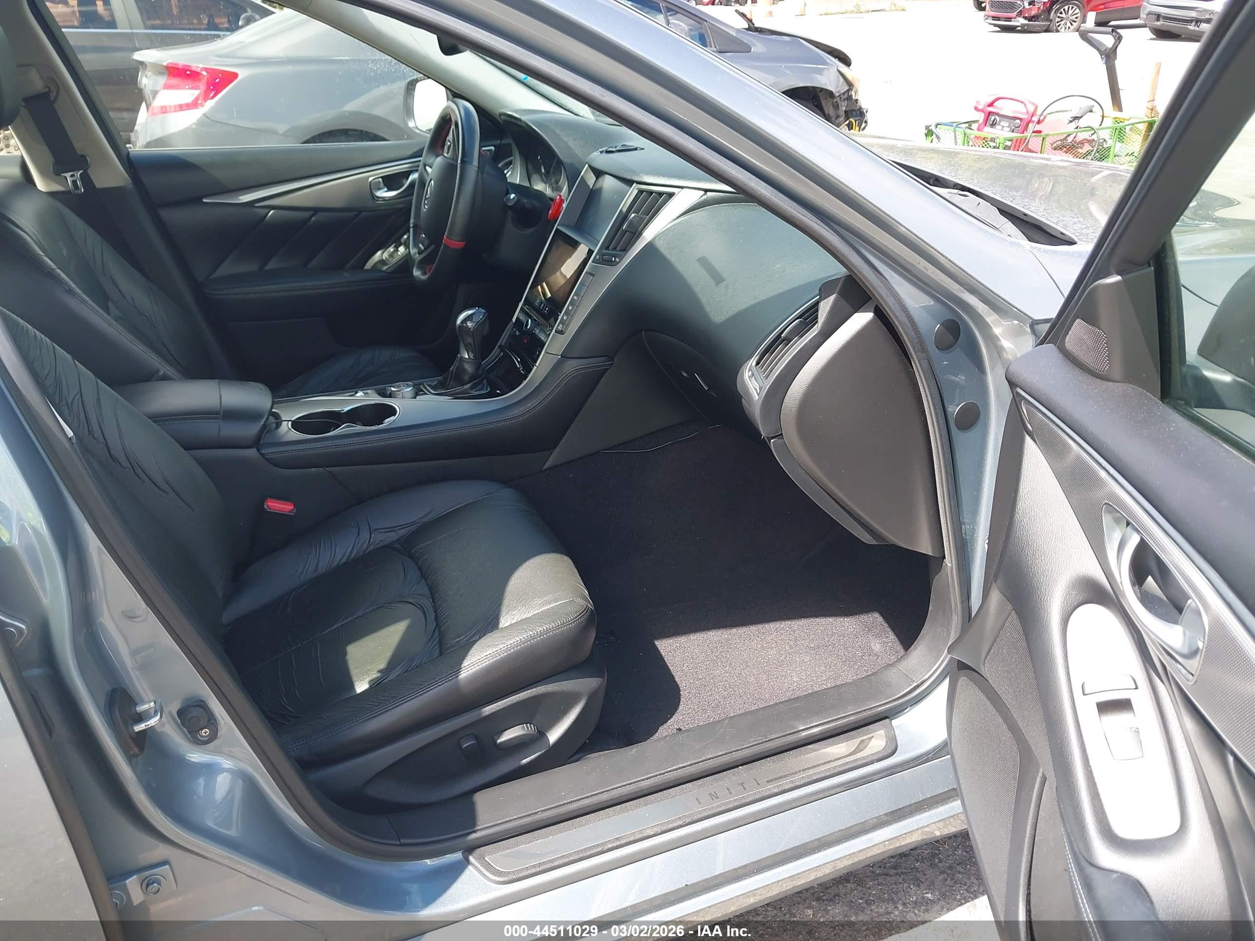 INFINITI Q50 image 5