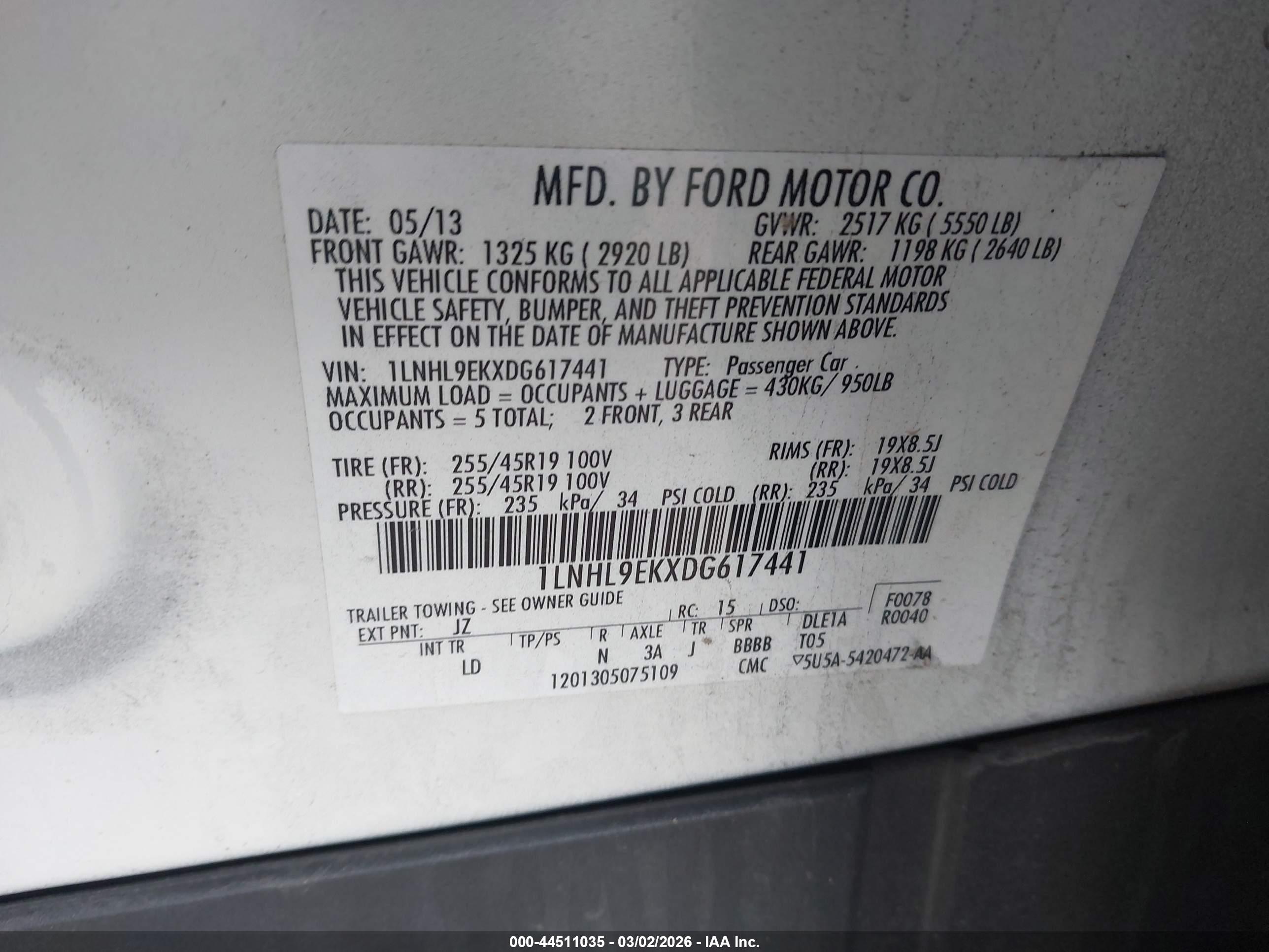 LINCOLN MKS image 9