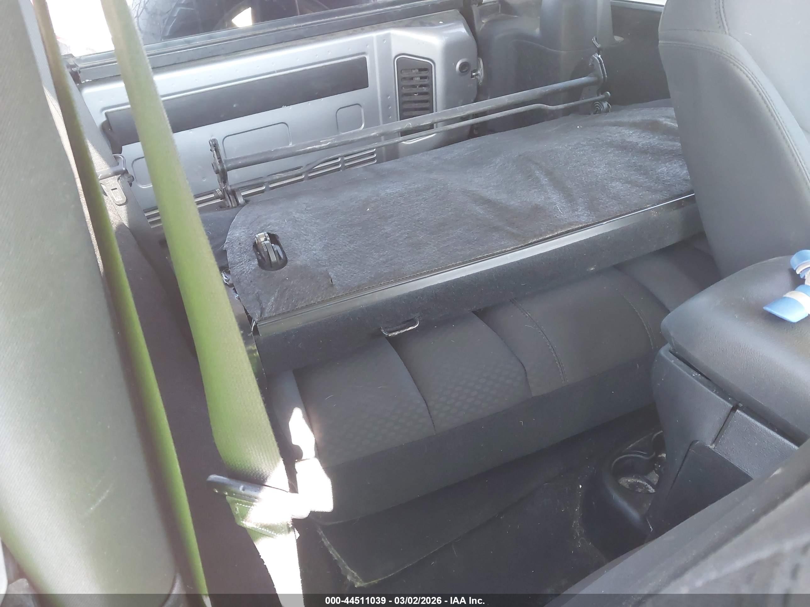 JEEP WRANGLER image 8