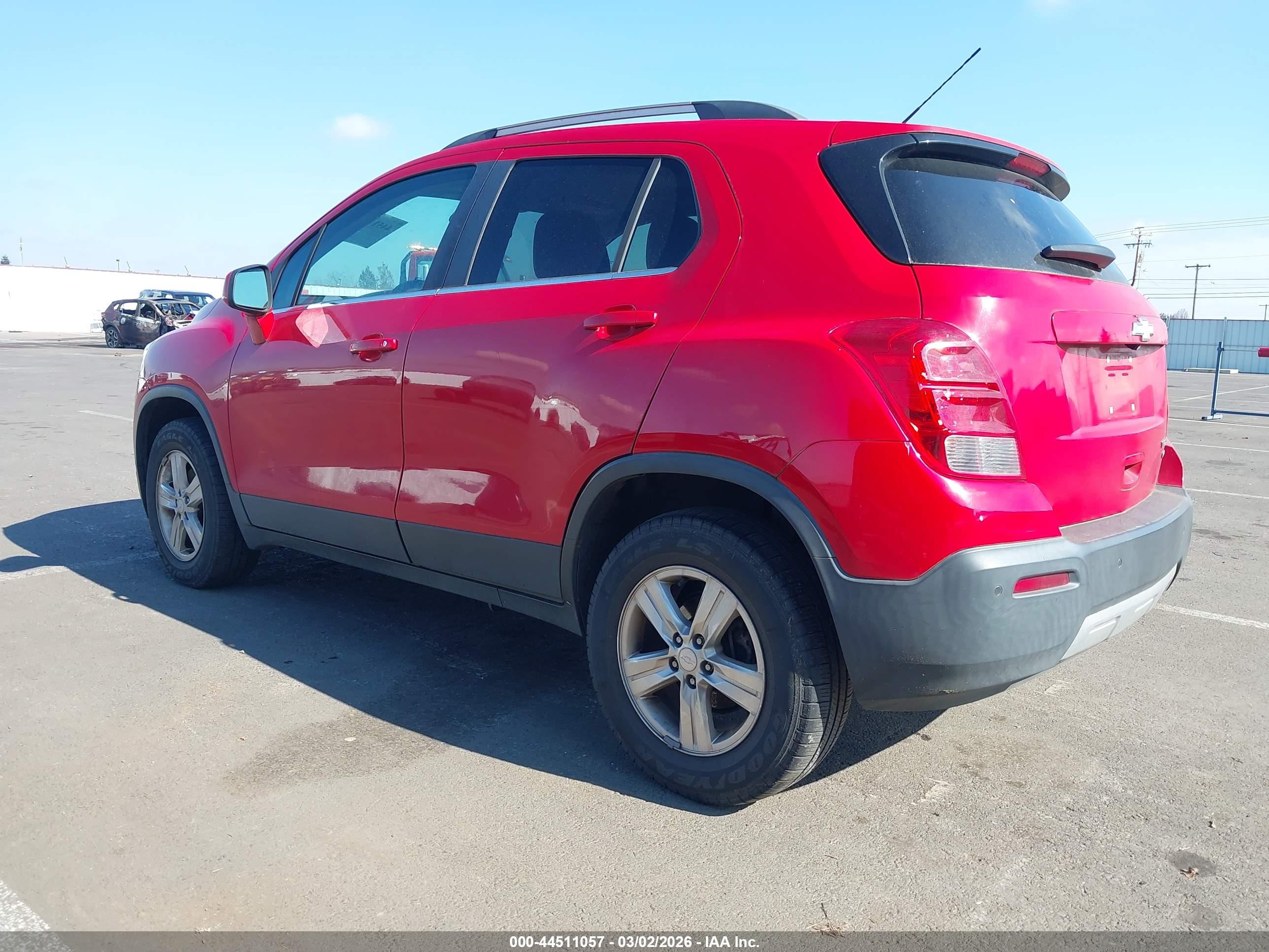 CHEVROLET TRAX image 3
