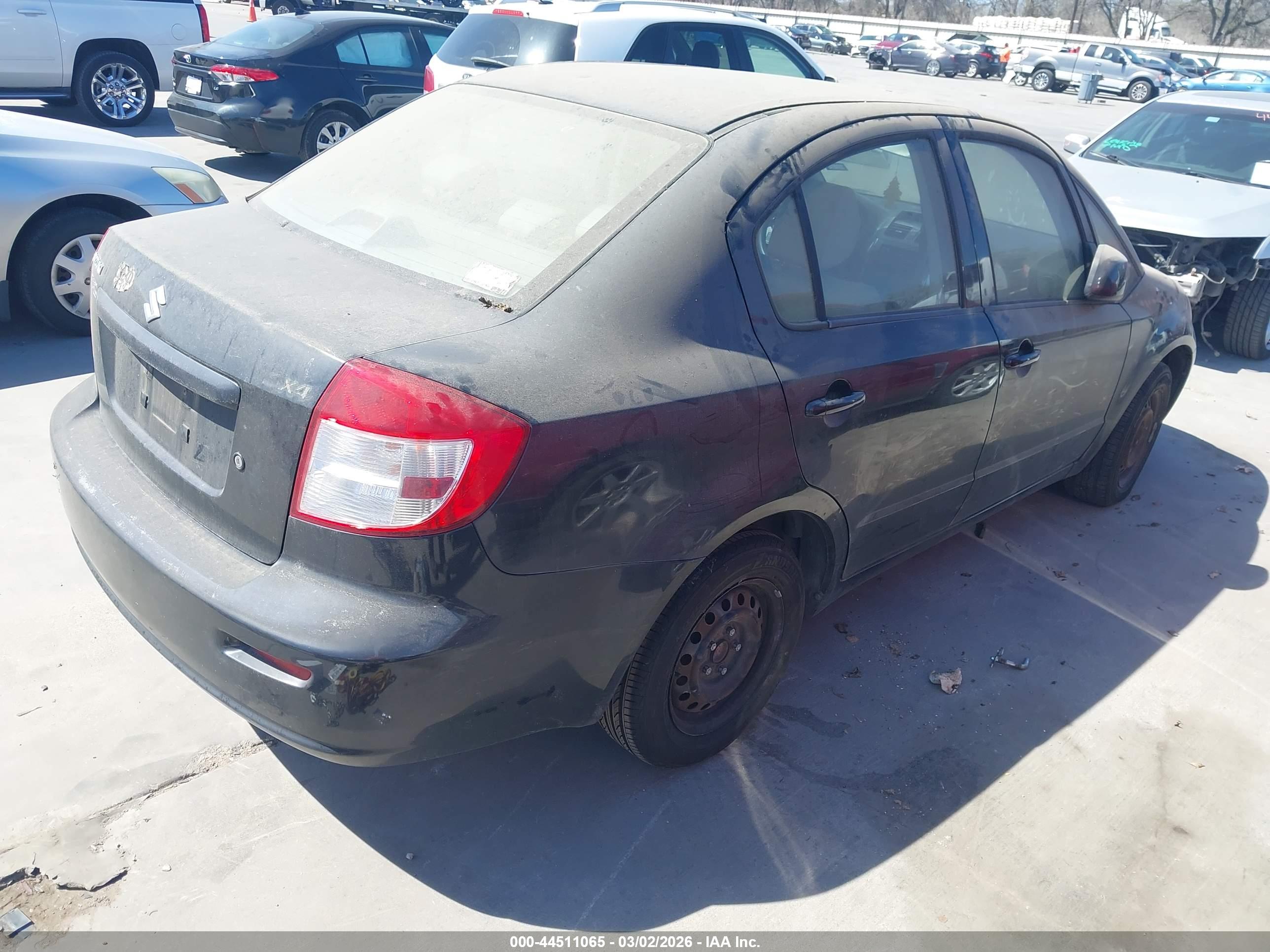 SUZUKI SX4 image 4