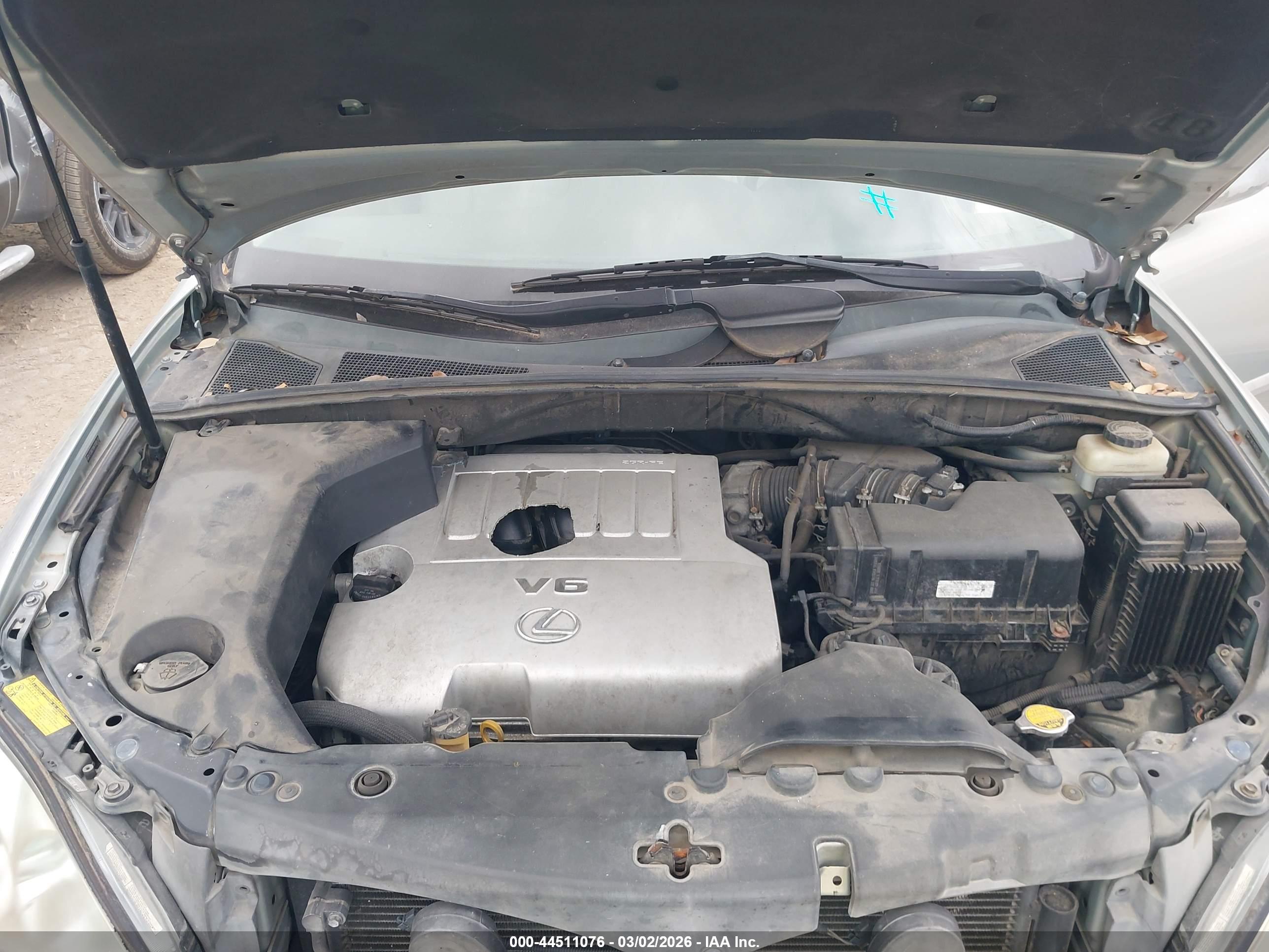 LEXUS RX image 10