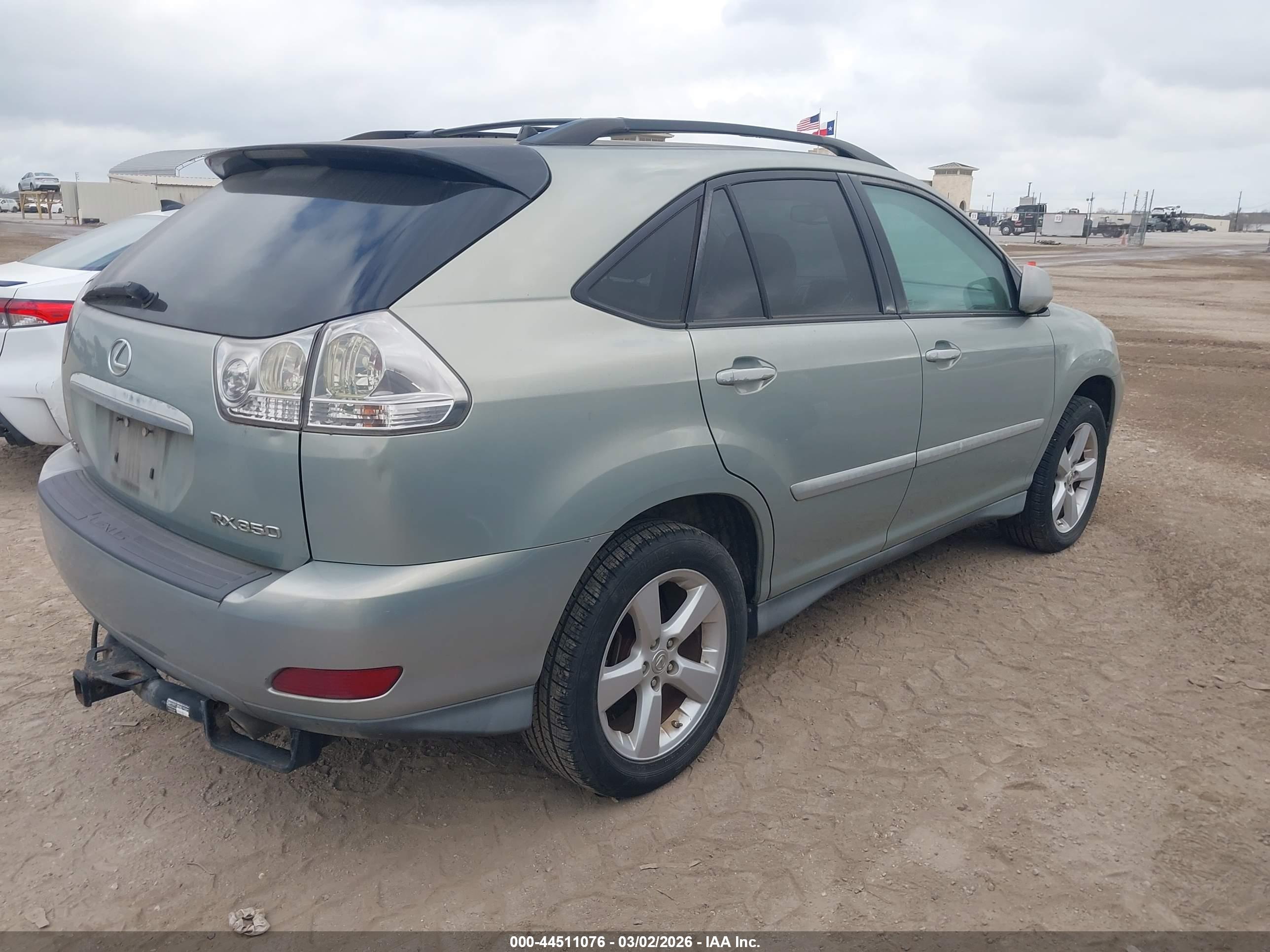 LEXUS RX image 4