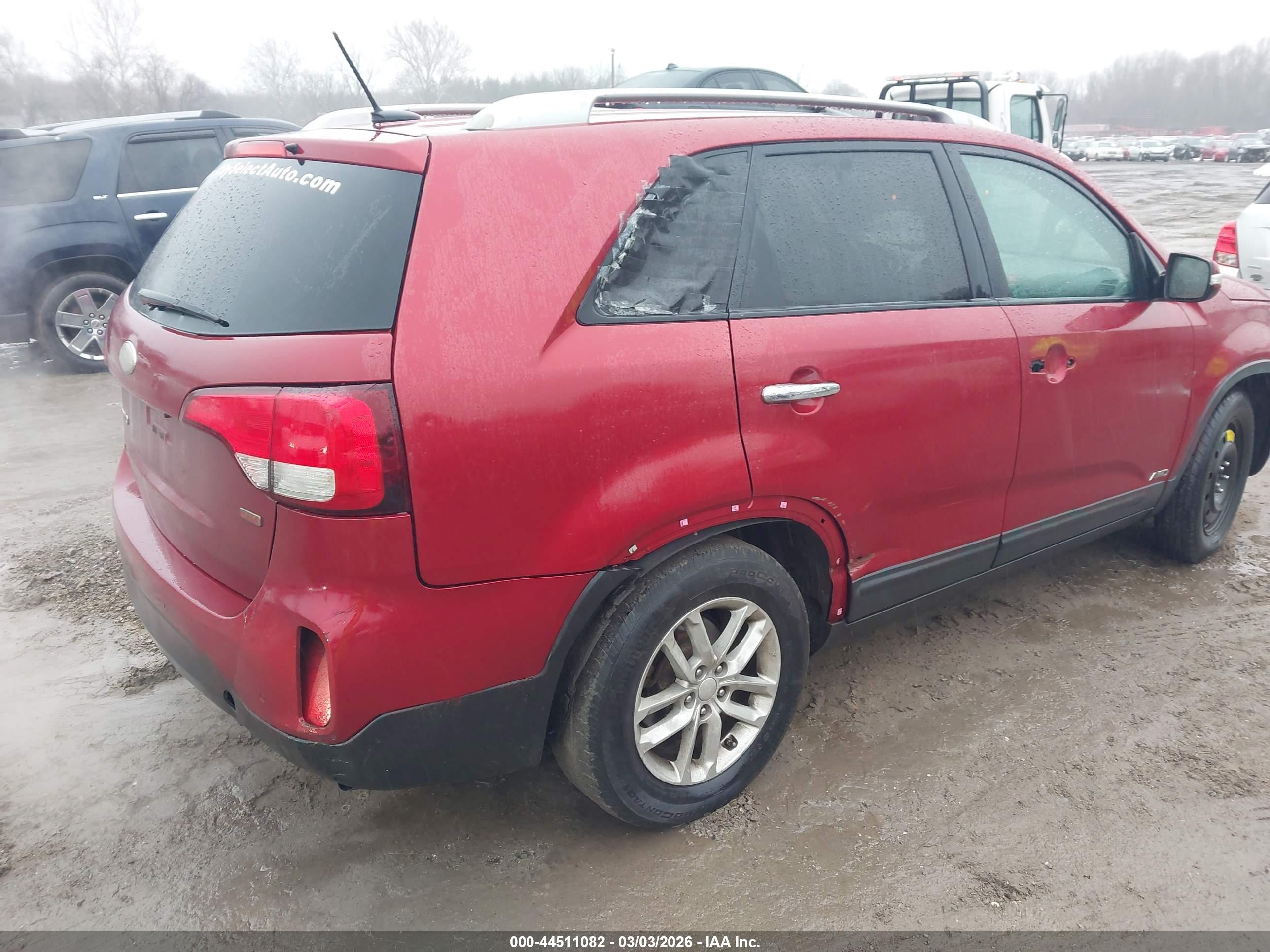 KIA SORENTO image 6