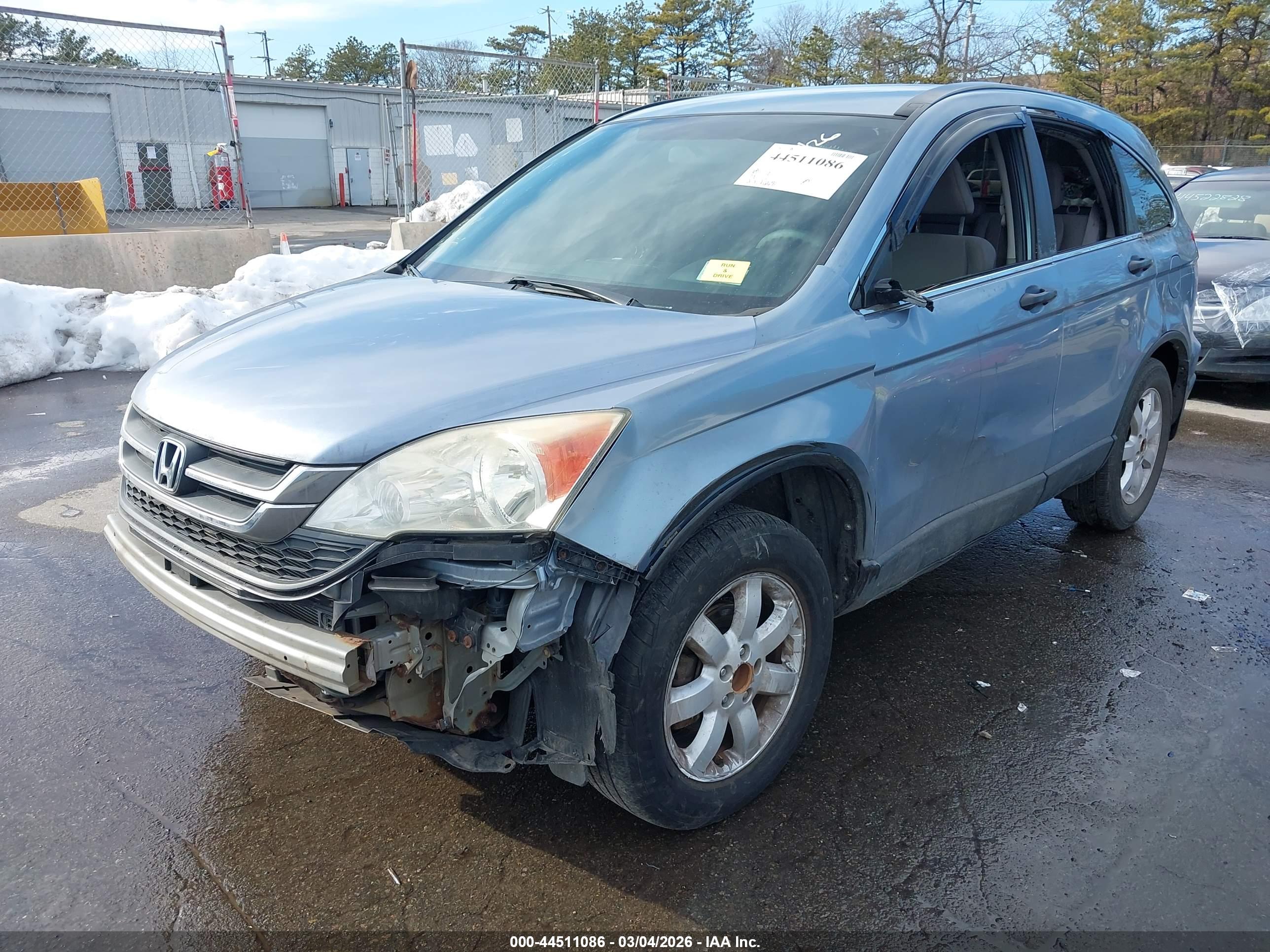 HONDA CR-V image 2