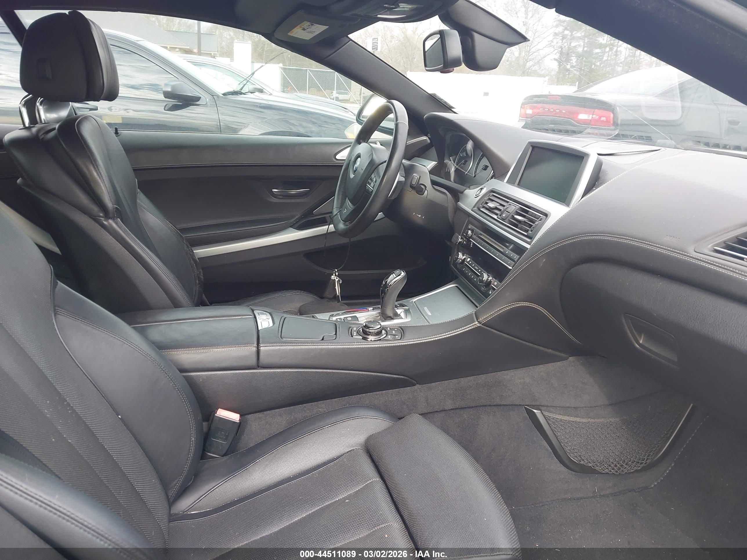 BMW 650I image 5