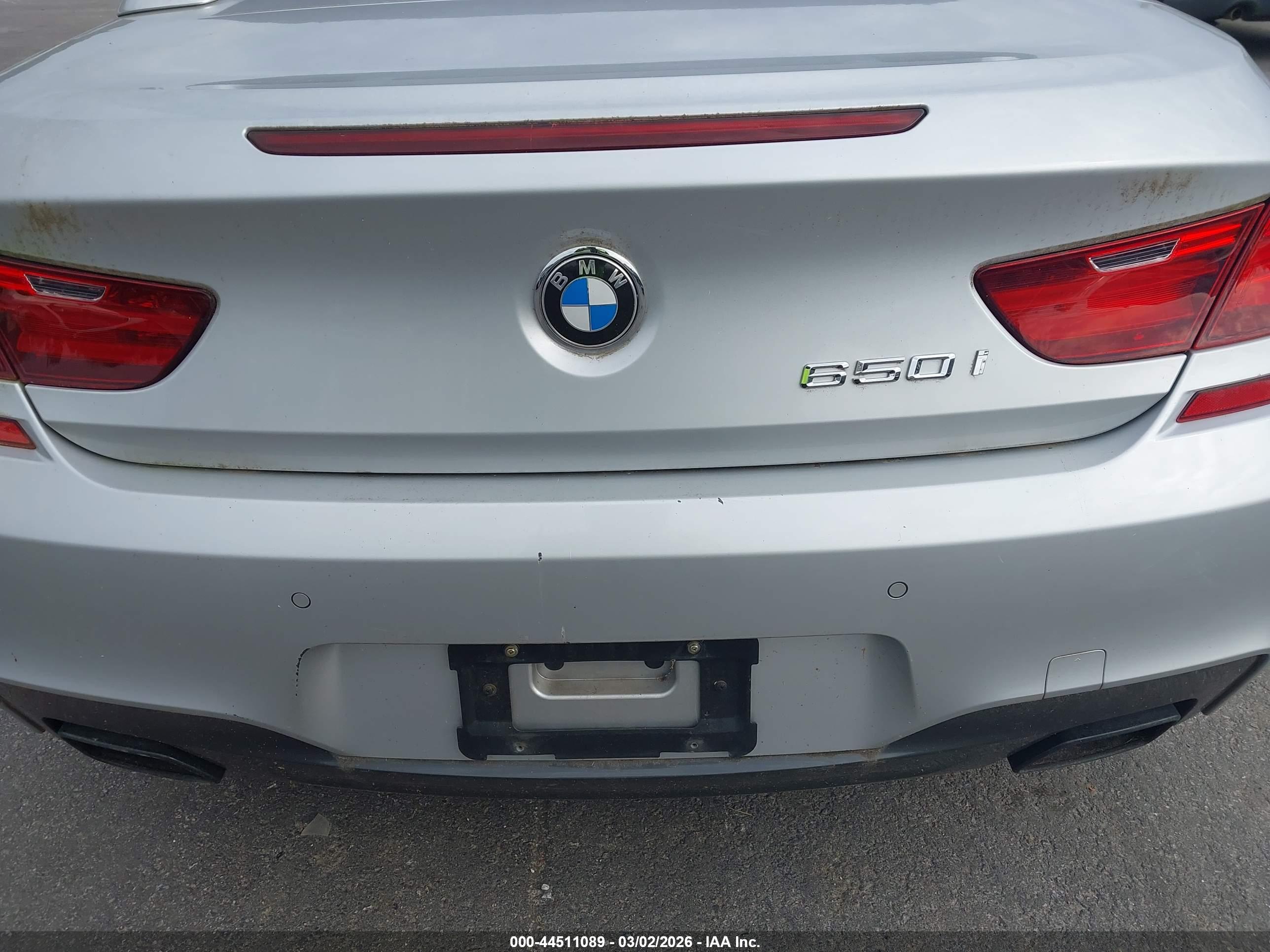 BMW 650I image 6