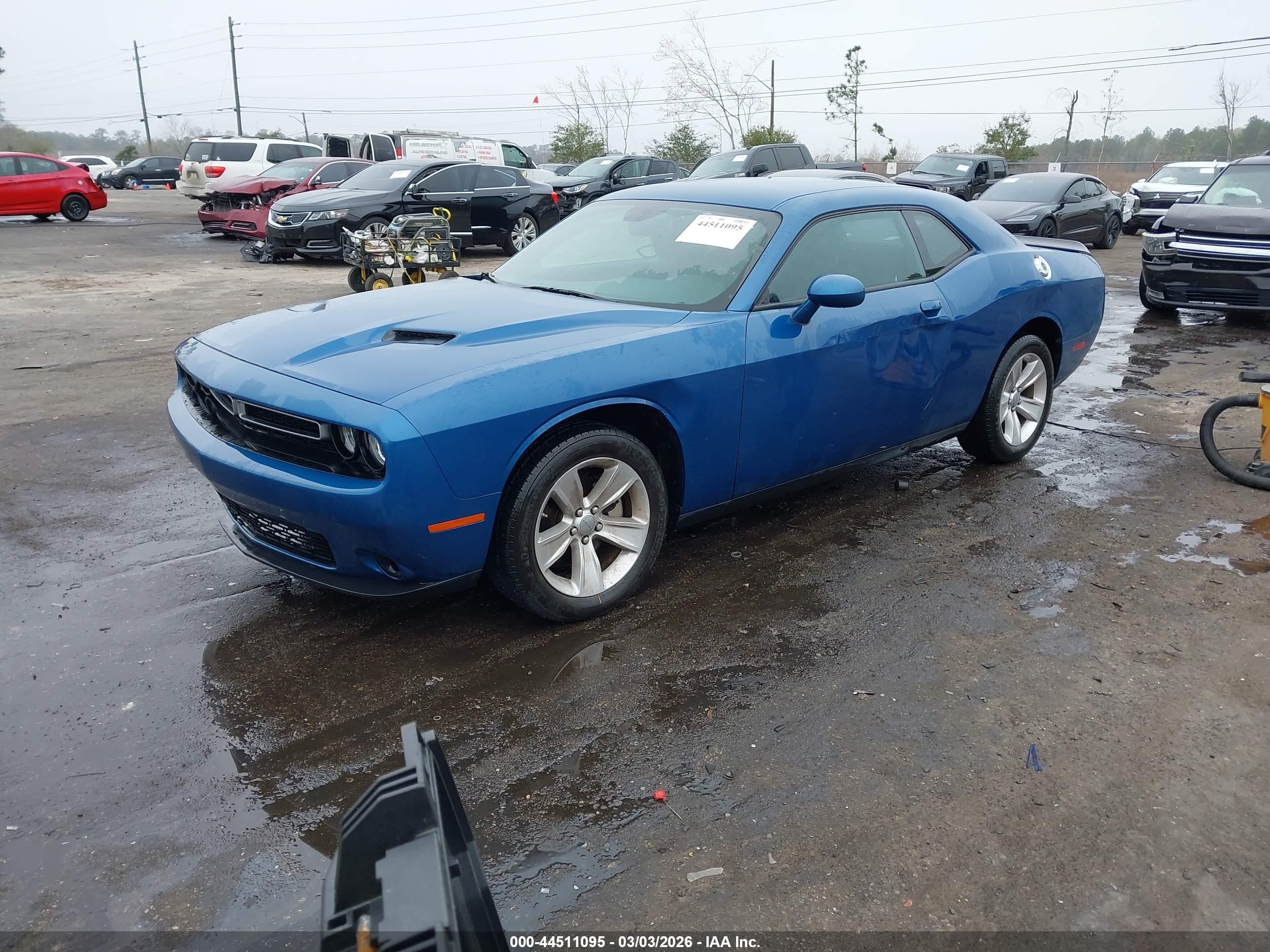 DODGE CHALLENGER image 2