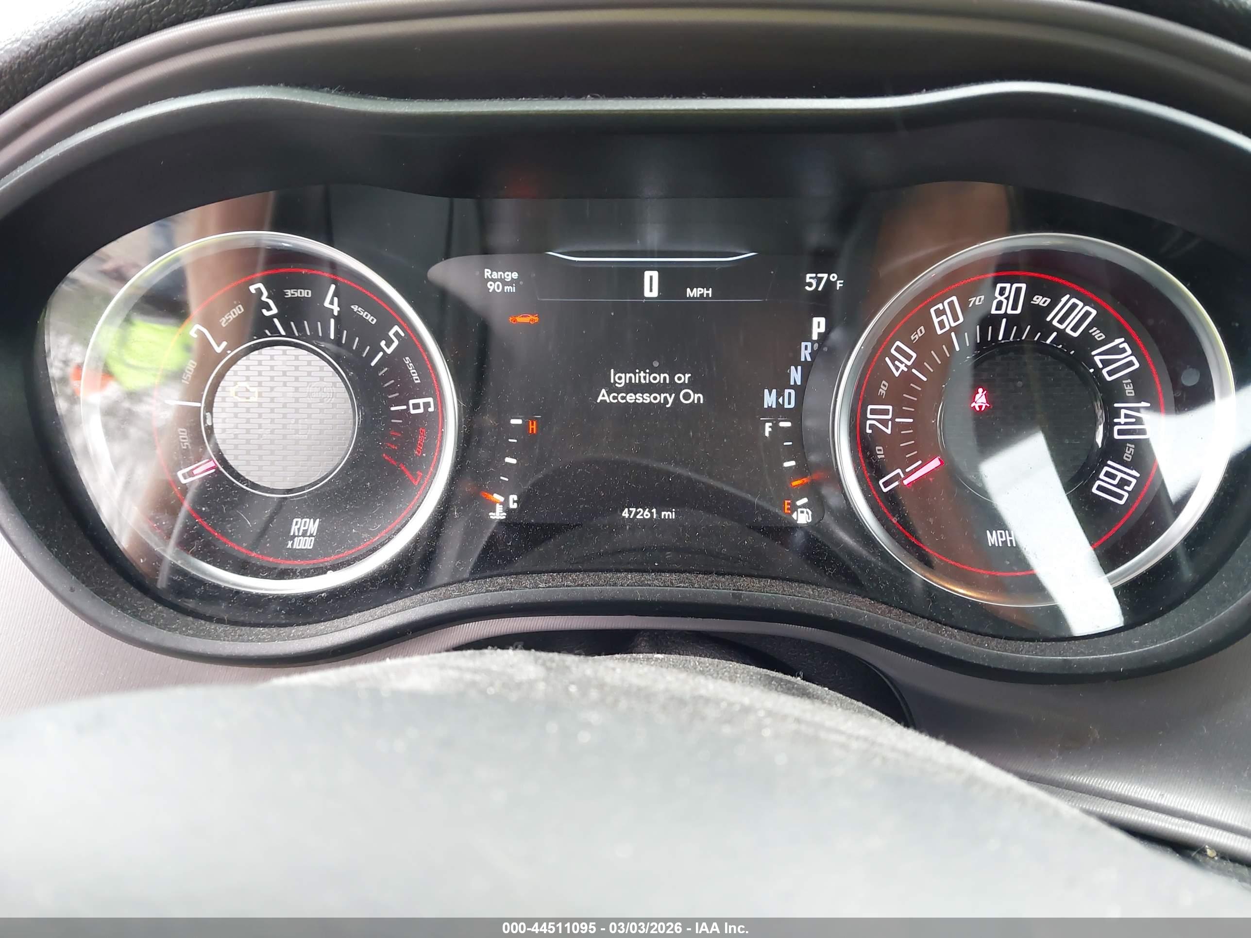 DODGE CHALLENGER image 7