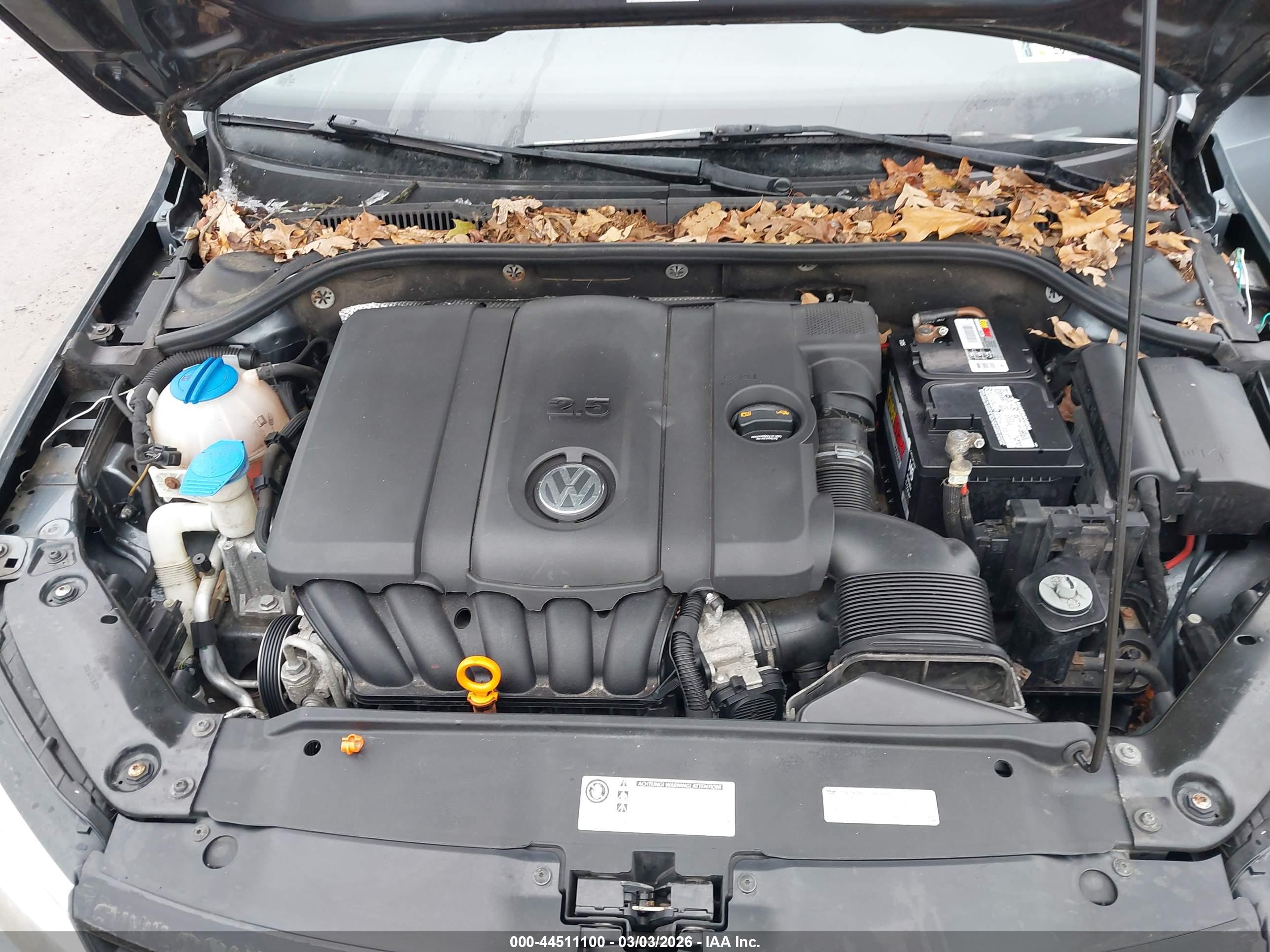 VOLKSWAGEN JETTA image 10