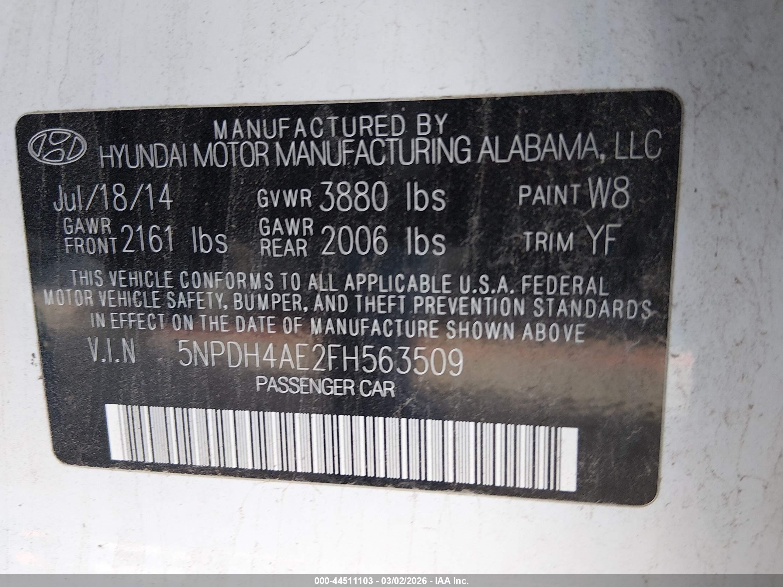 HYUNDAI ELANTRA image 9