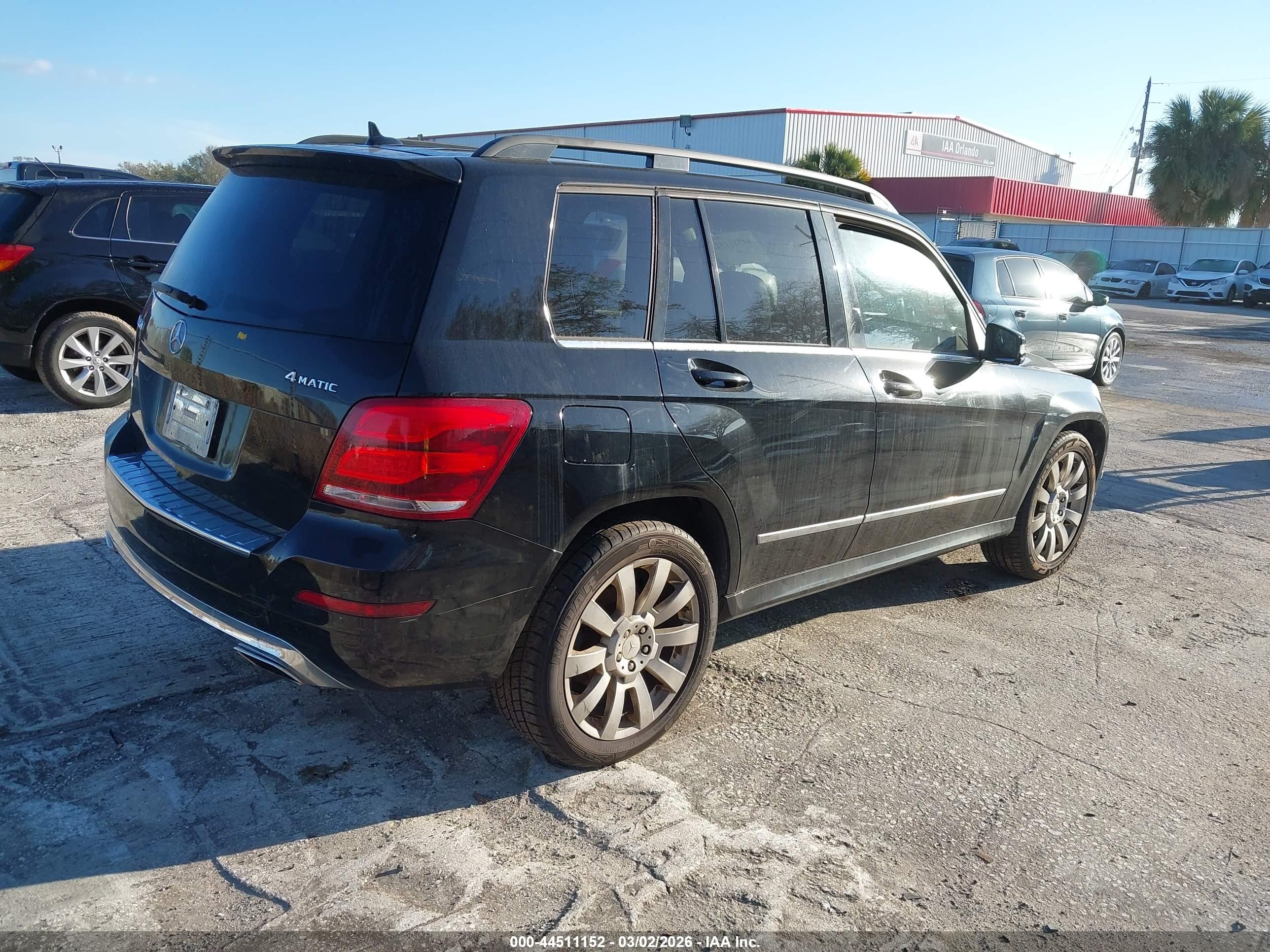 MERCEDES-BENZ GLK image 4