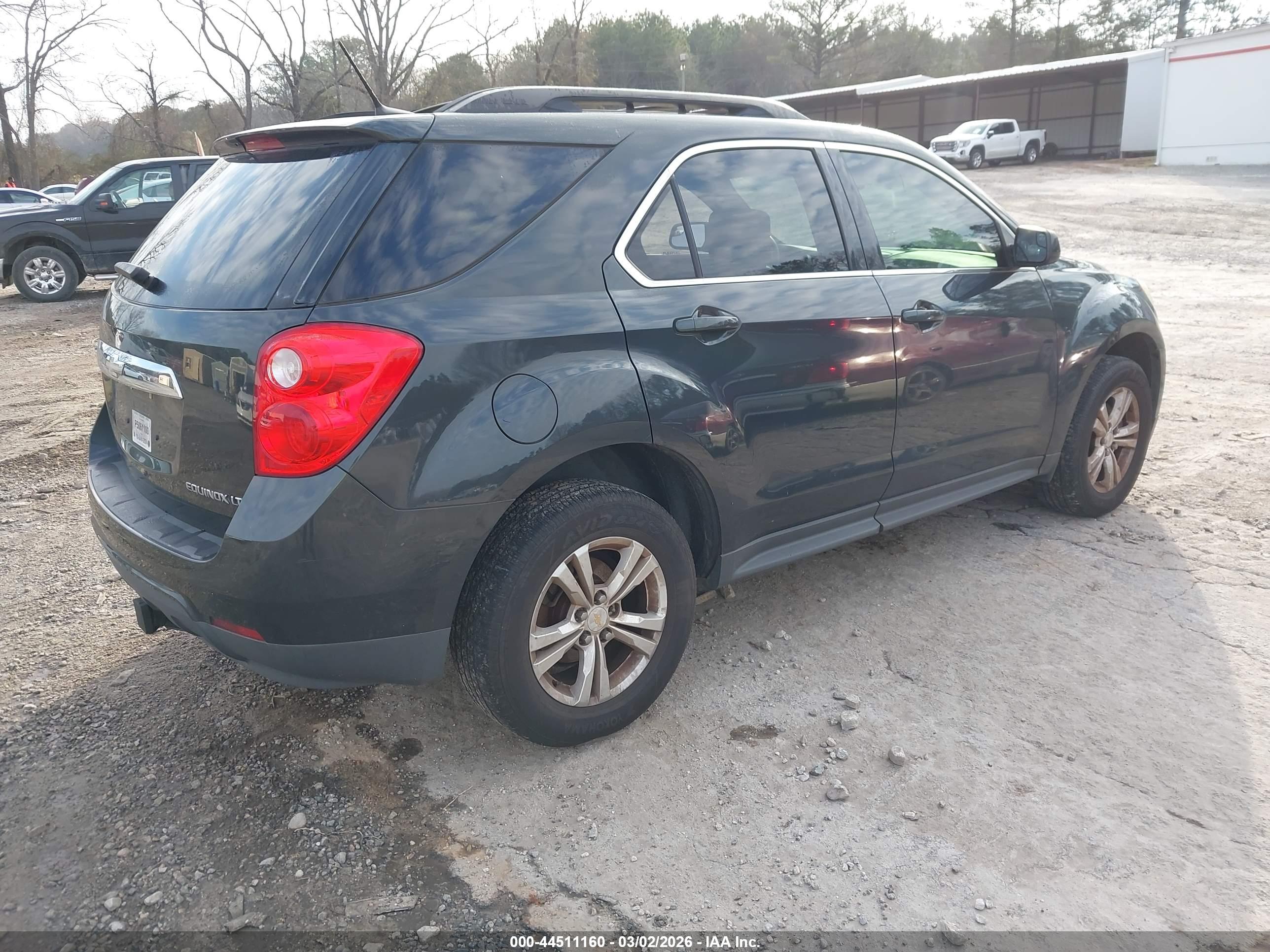 CHEVROLET EQUINOX image 4