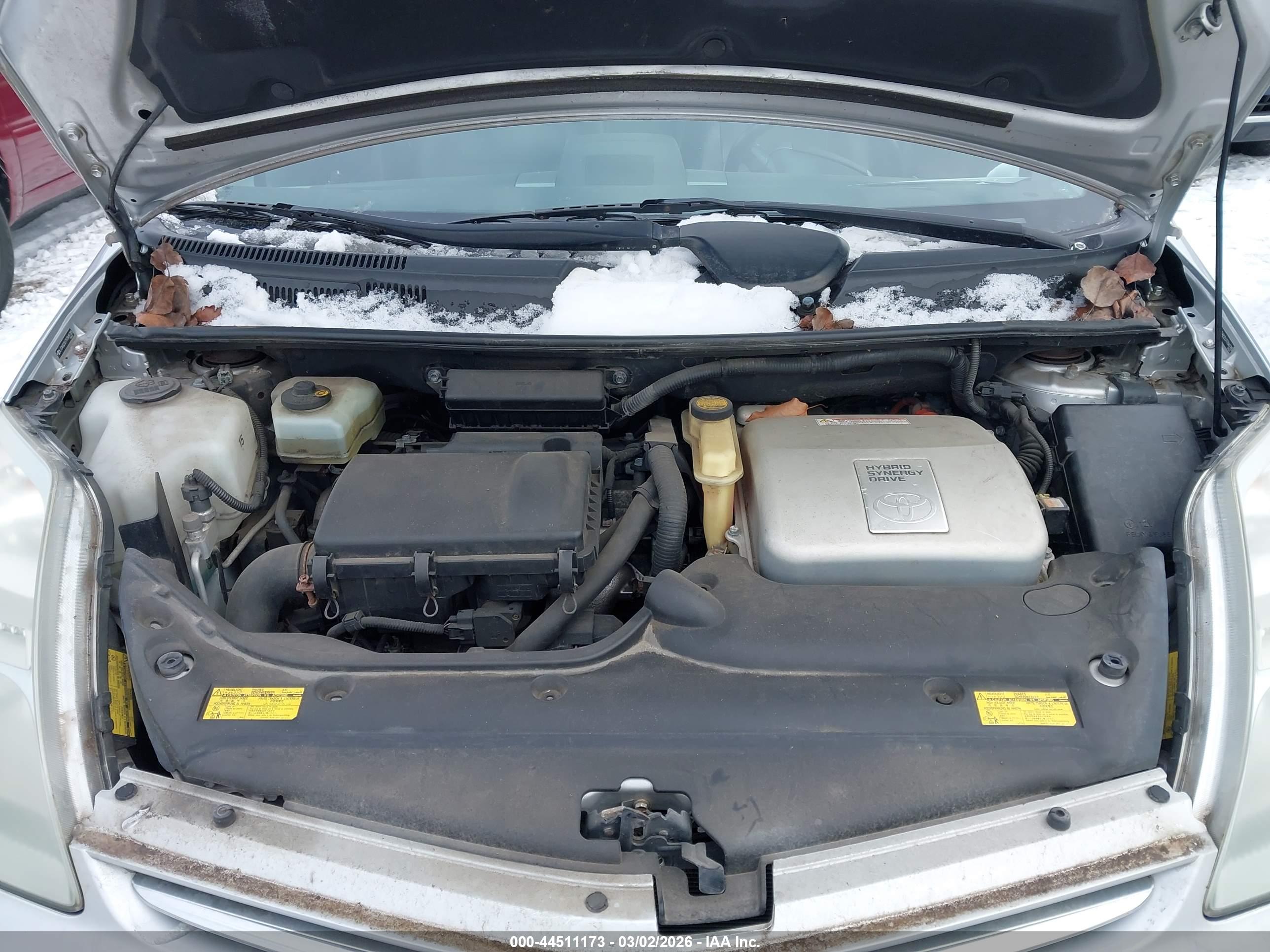 TOYOTA PRIUS image 10