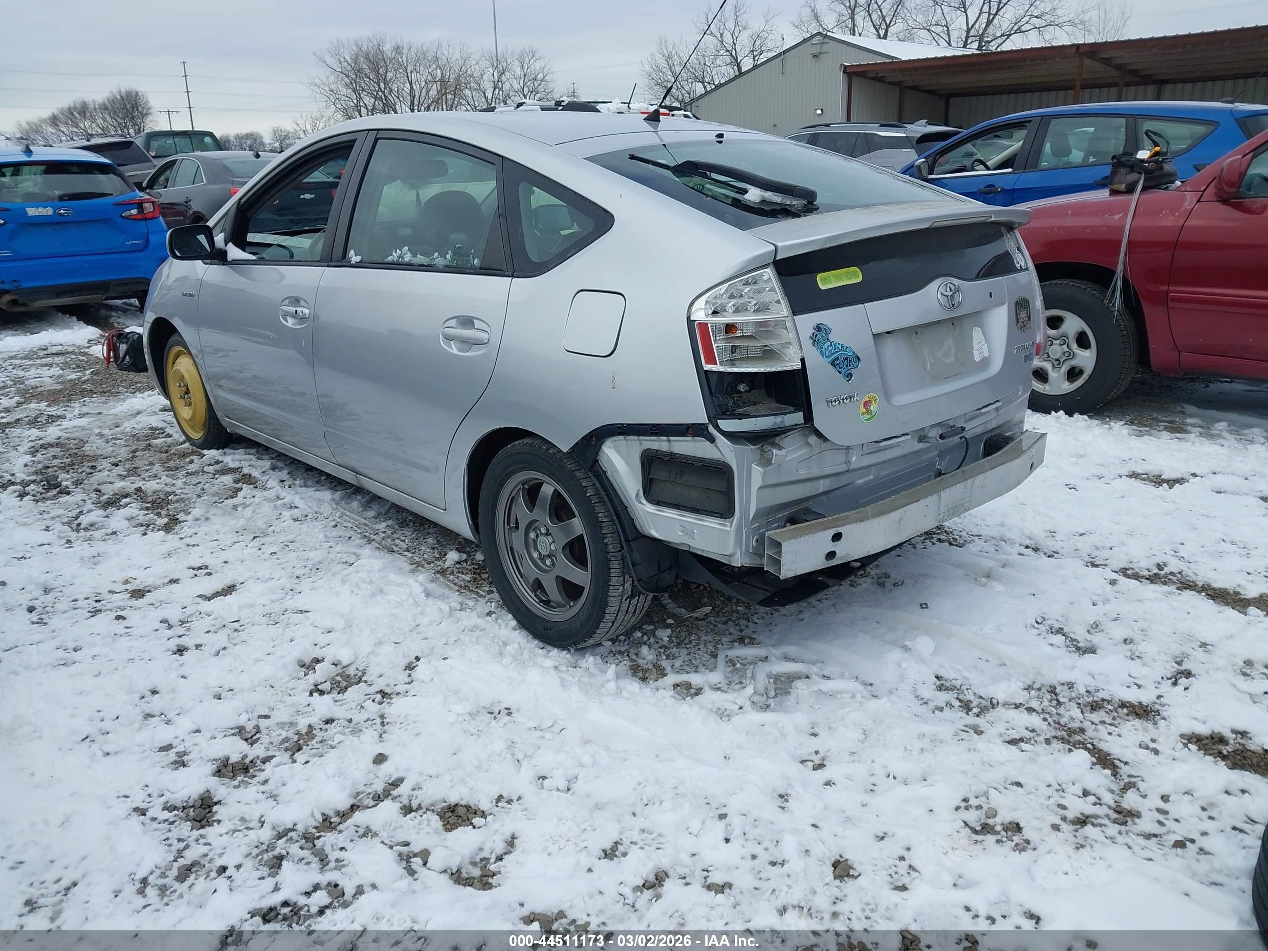 TOYOTA PRIUS image 3