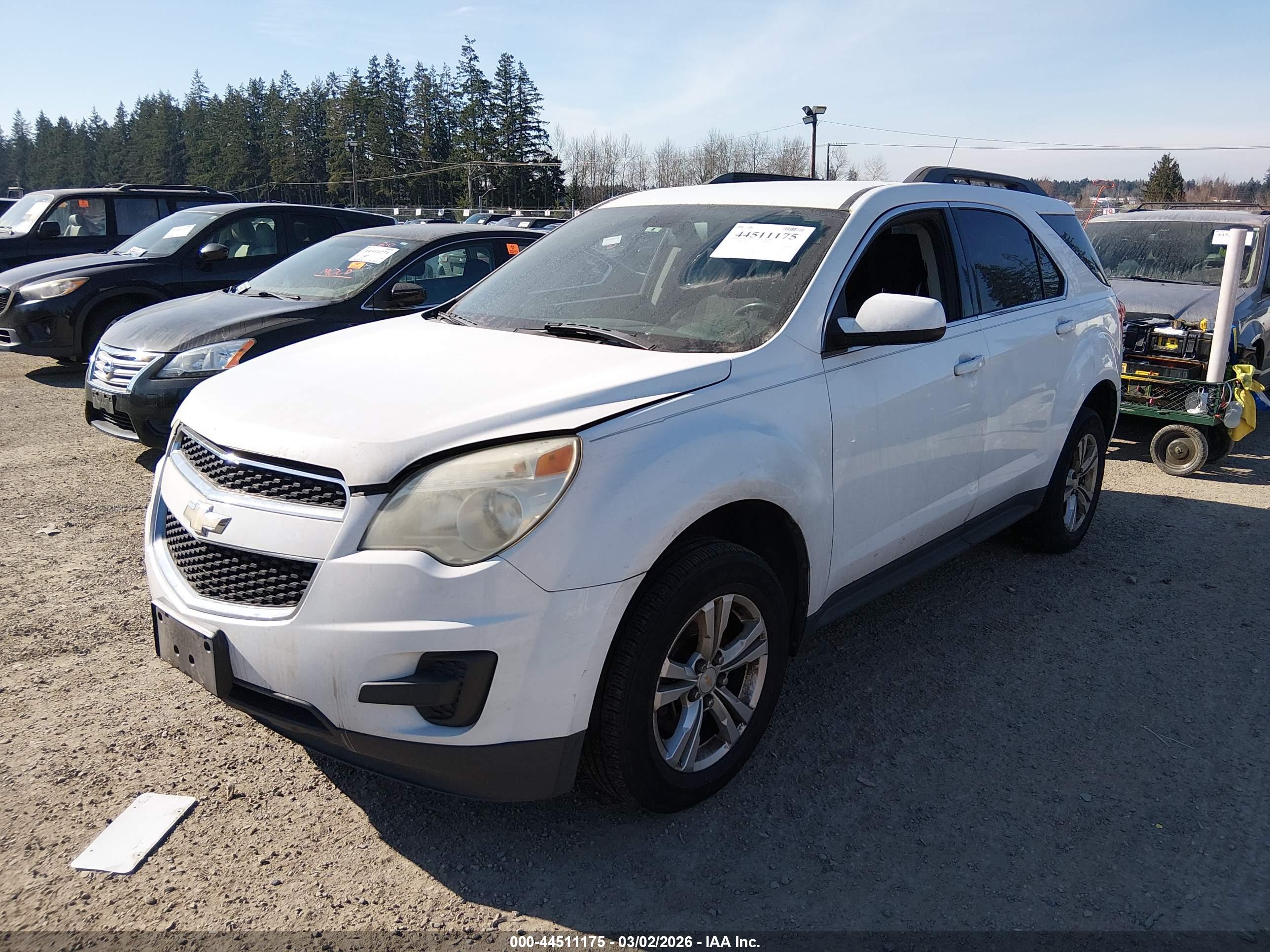 CHEVROLET EQUINOX image 2