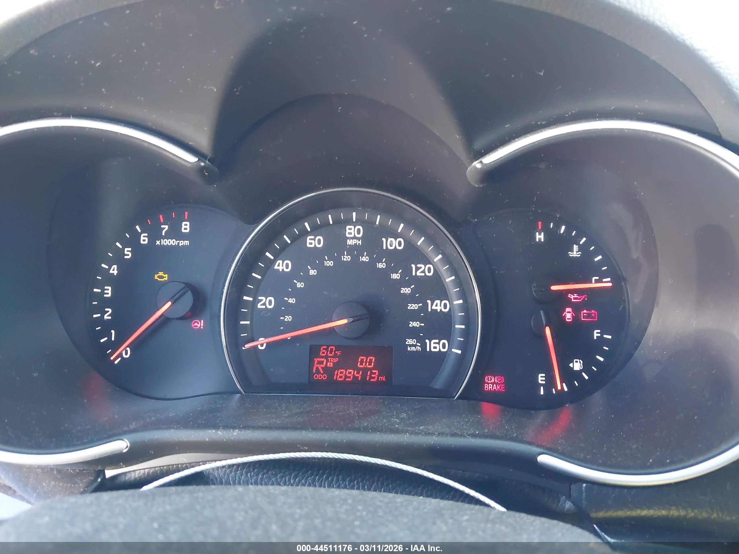 KIA SORENTO image 7
