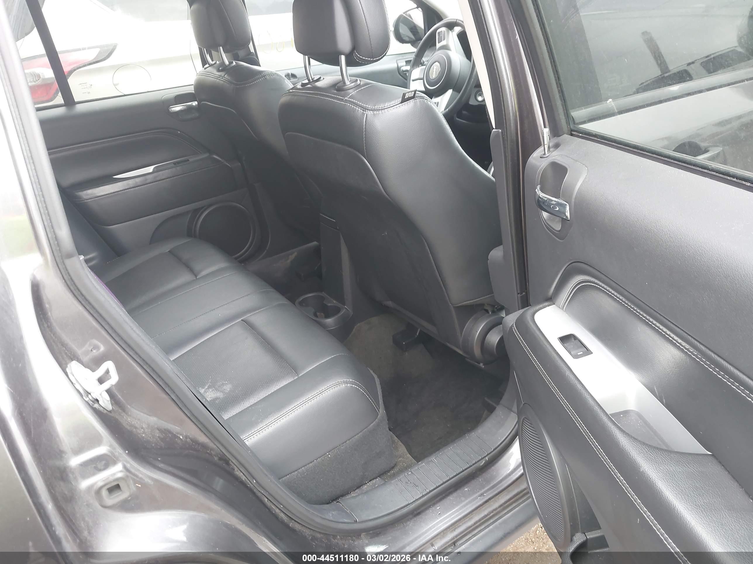 JEEP COMPASS image 8