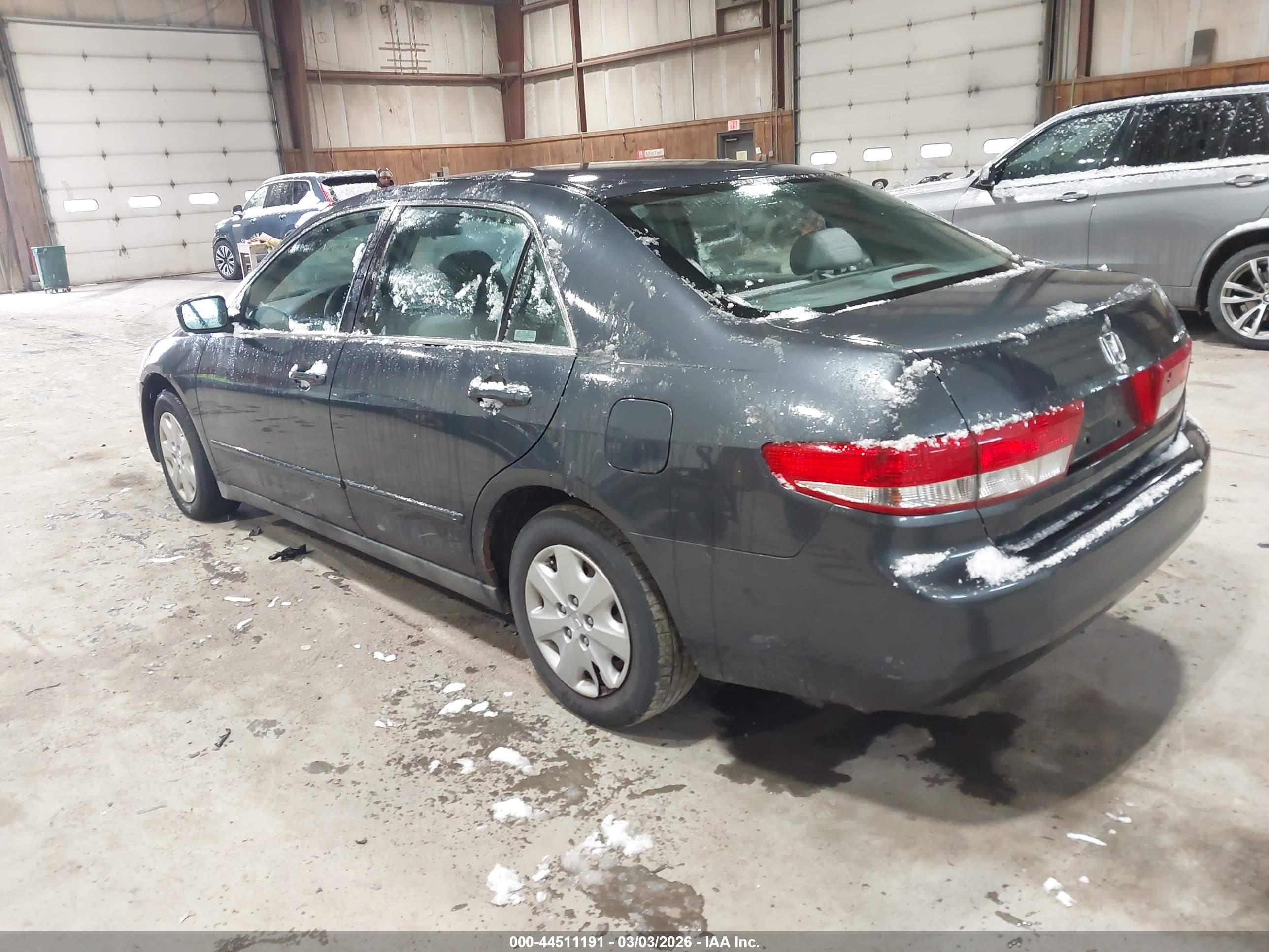 HONDA ACCORD image 3