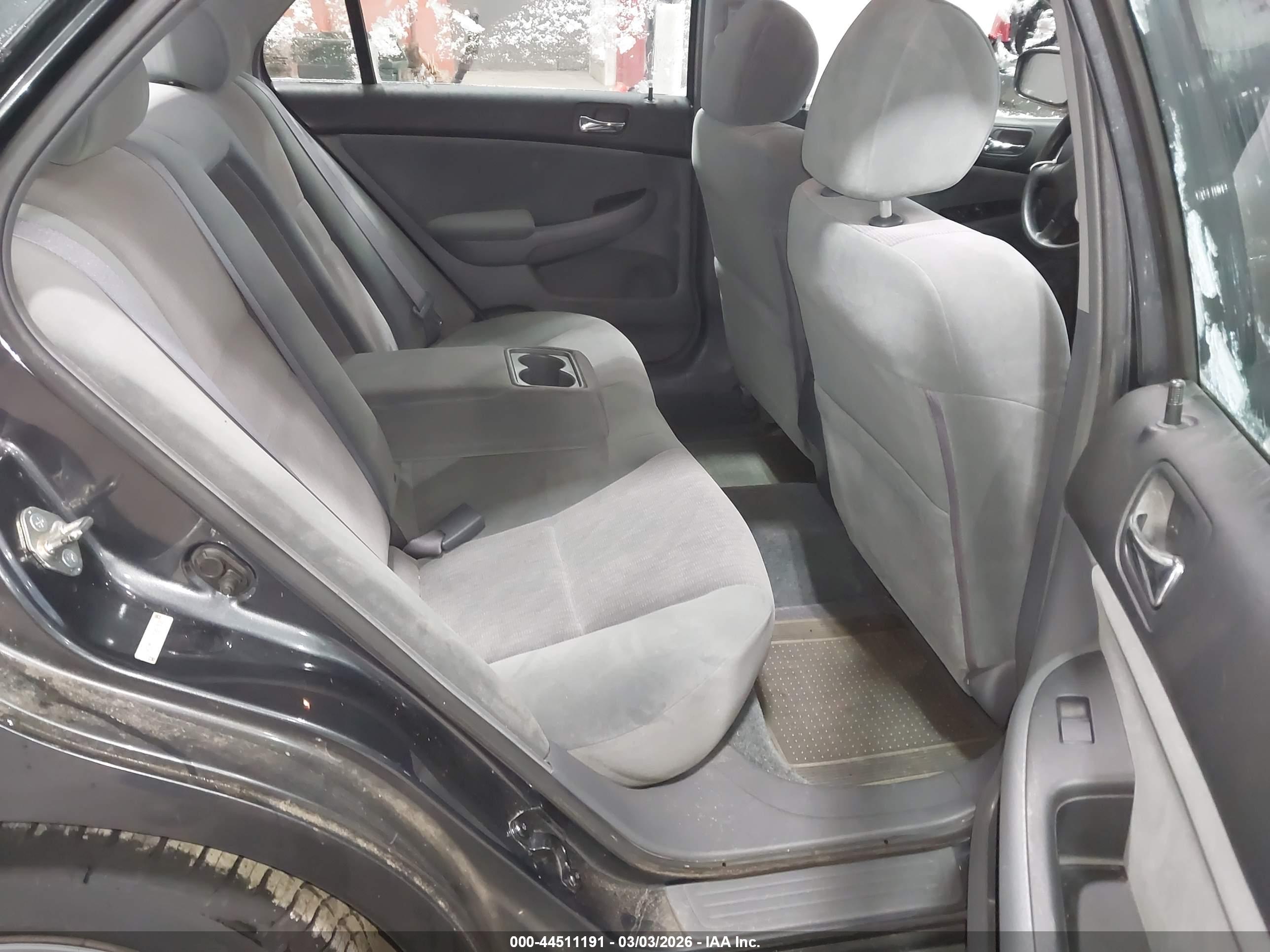 HONDA ACCORD image 8
