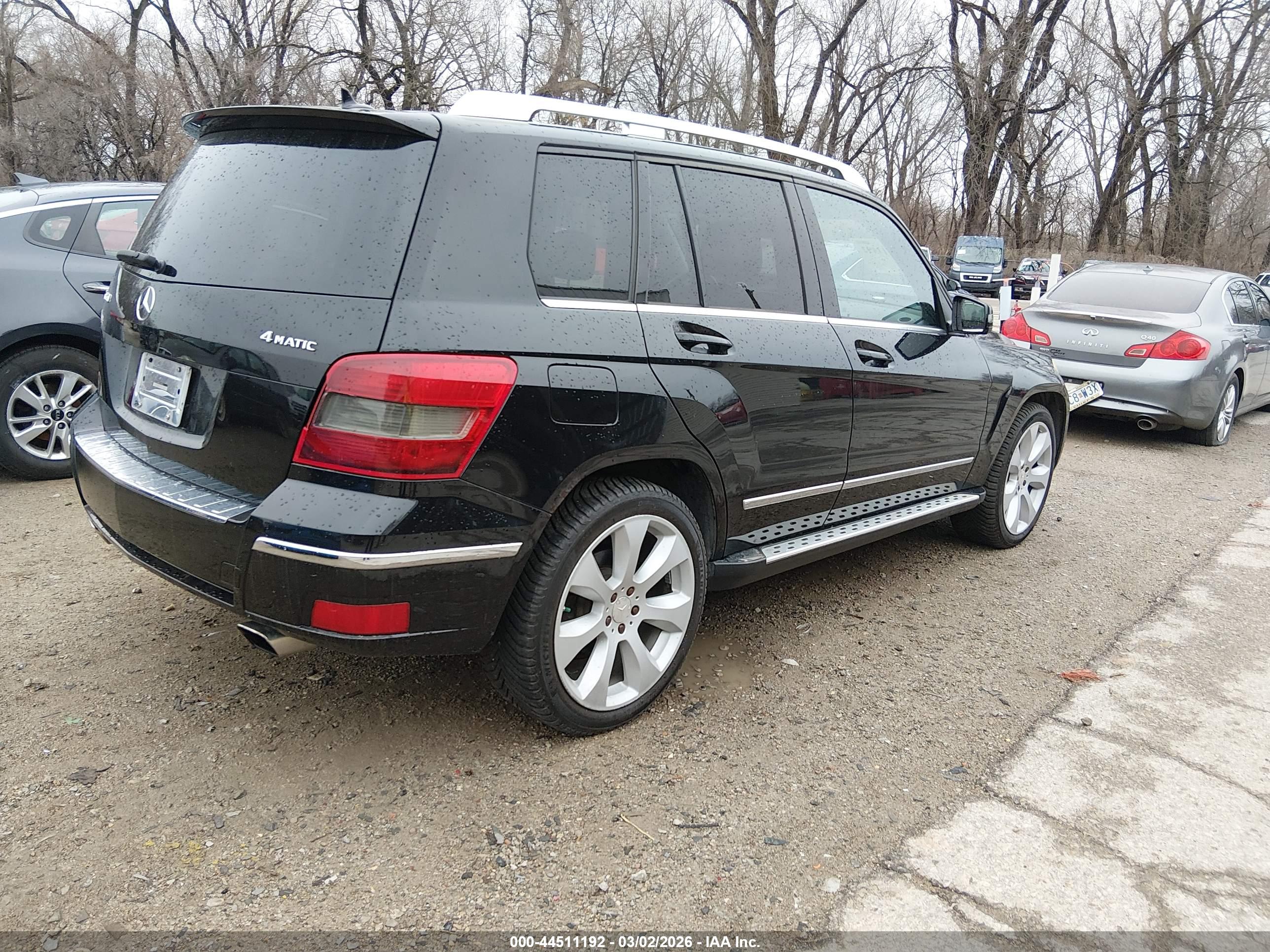 MERCEDES-BENZ GLK image 4