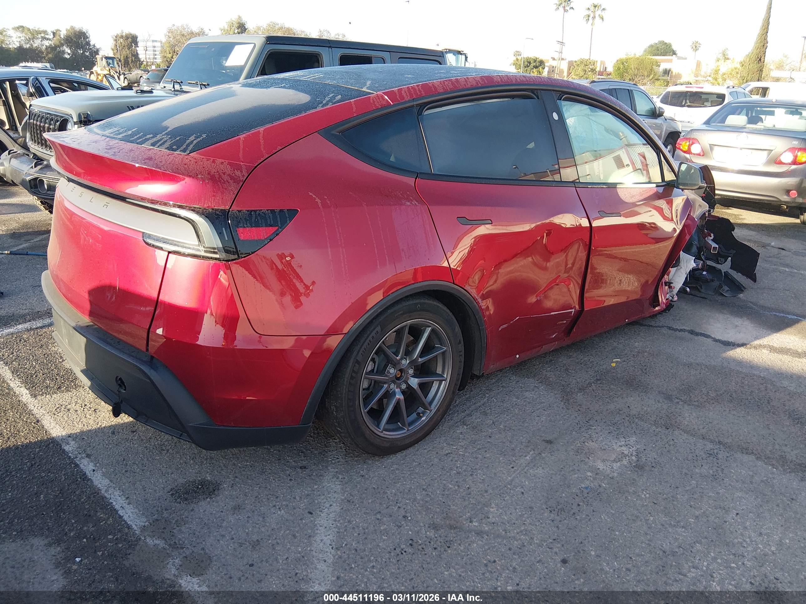 TESLA MODEL image 4
