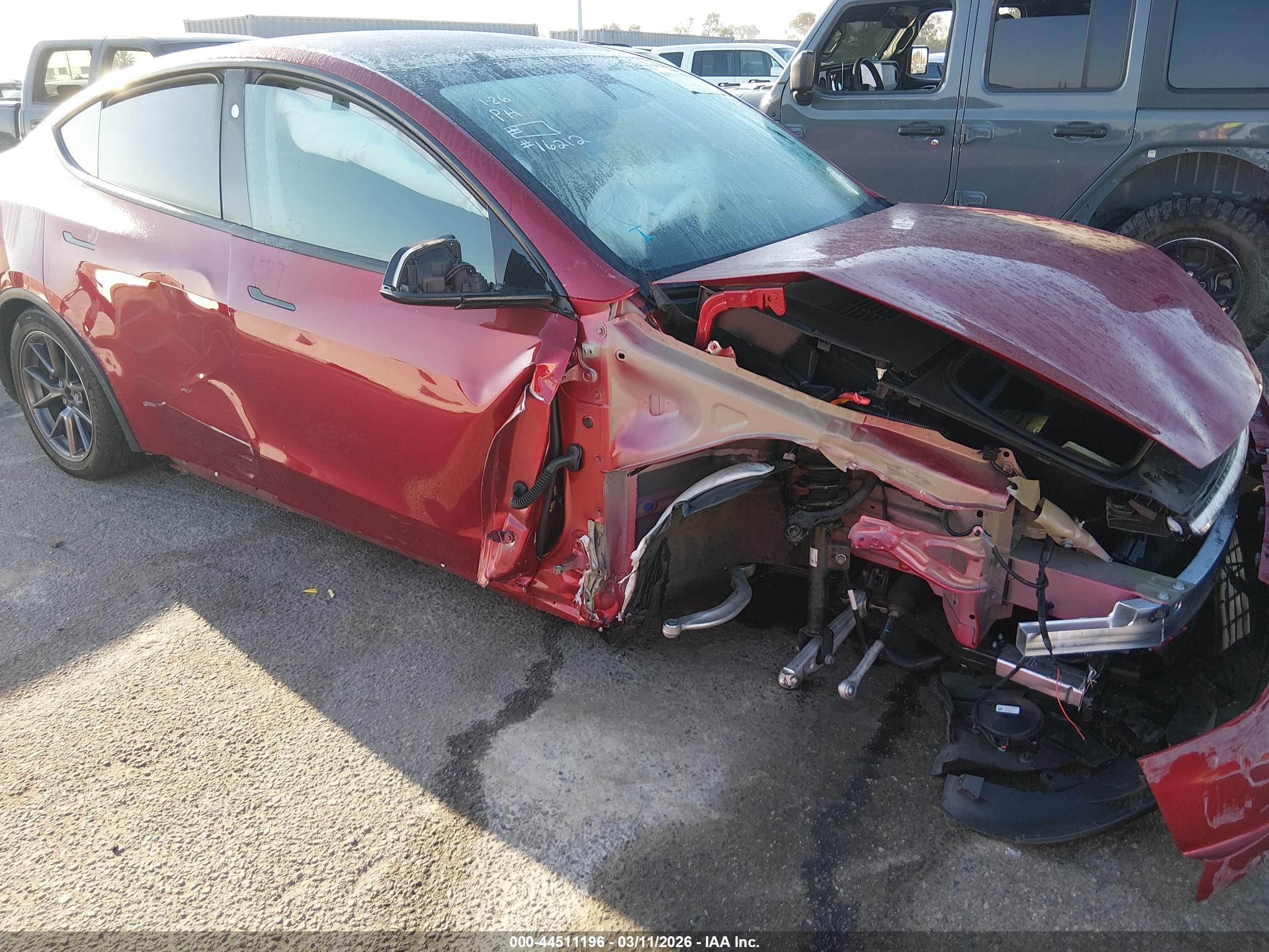 TESLA MODEL image 6