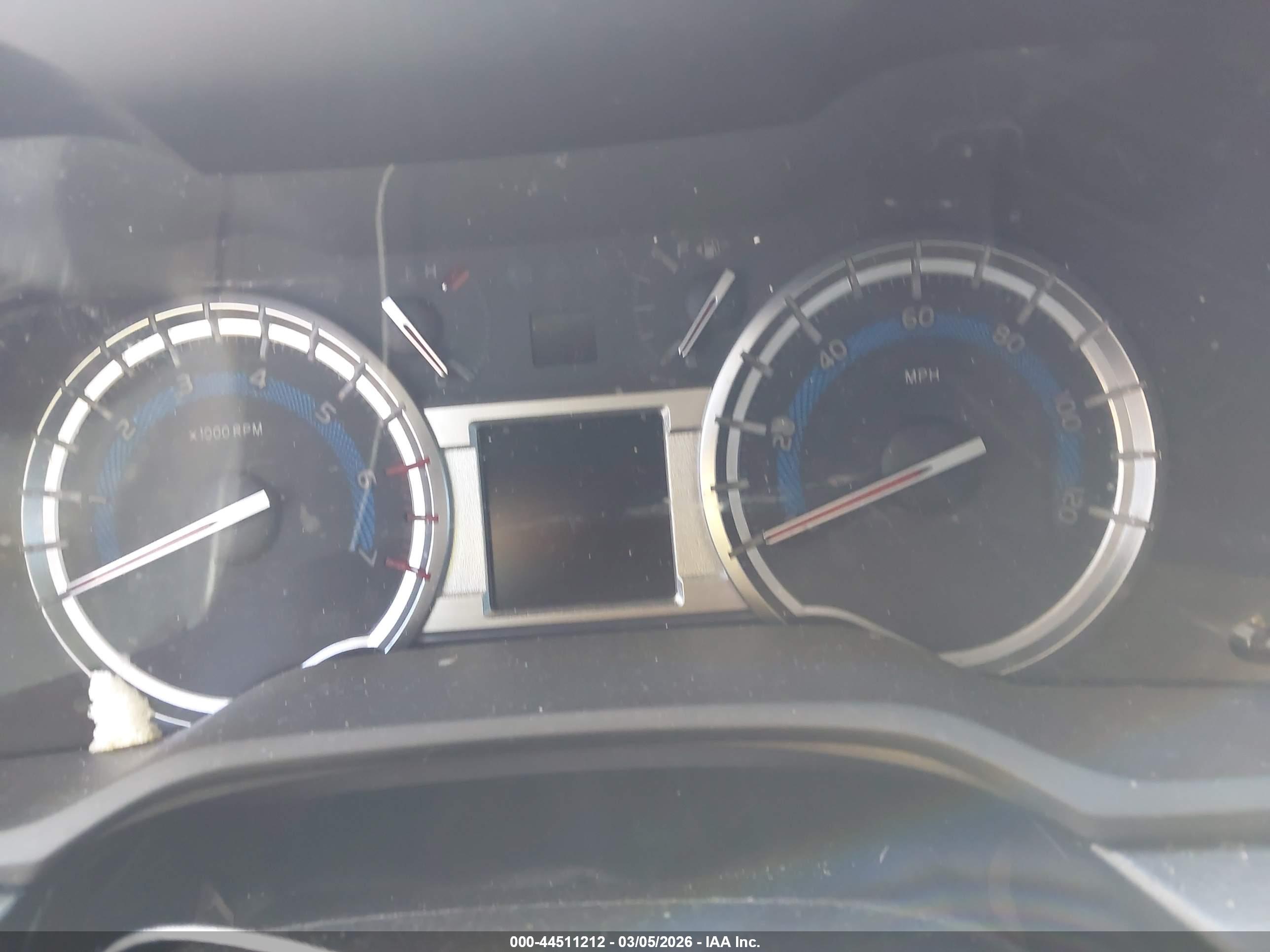 TOYOTA 4RUNNER image 7