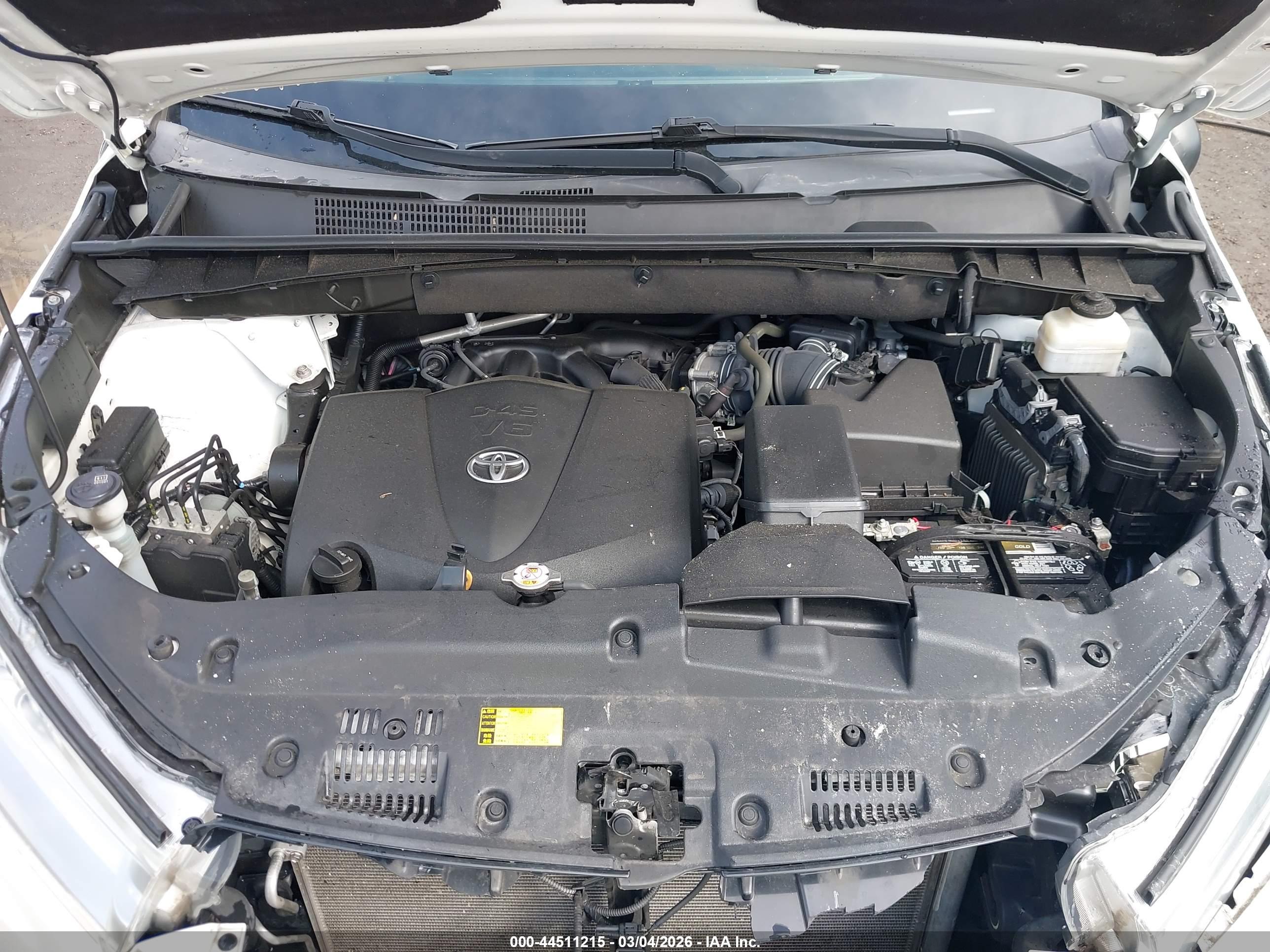 TOYOTA HIGHLANDER image 10
