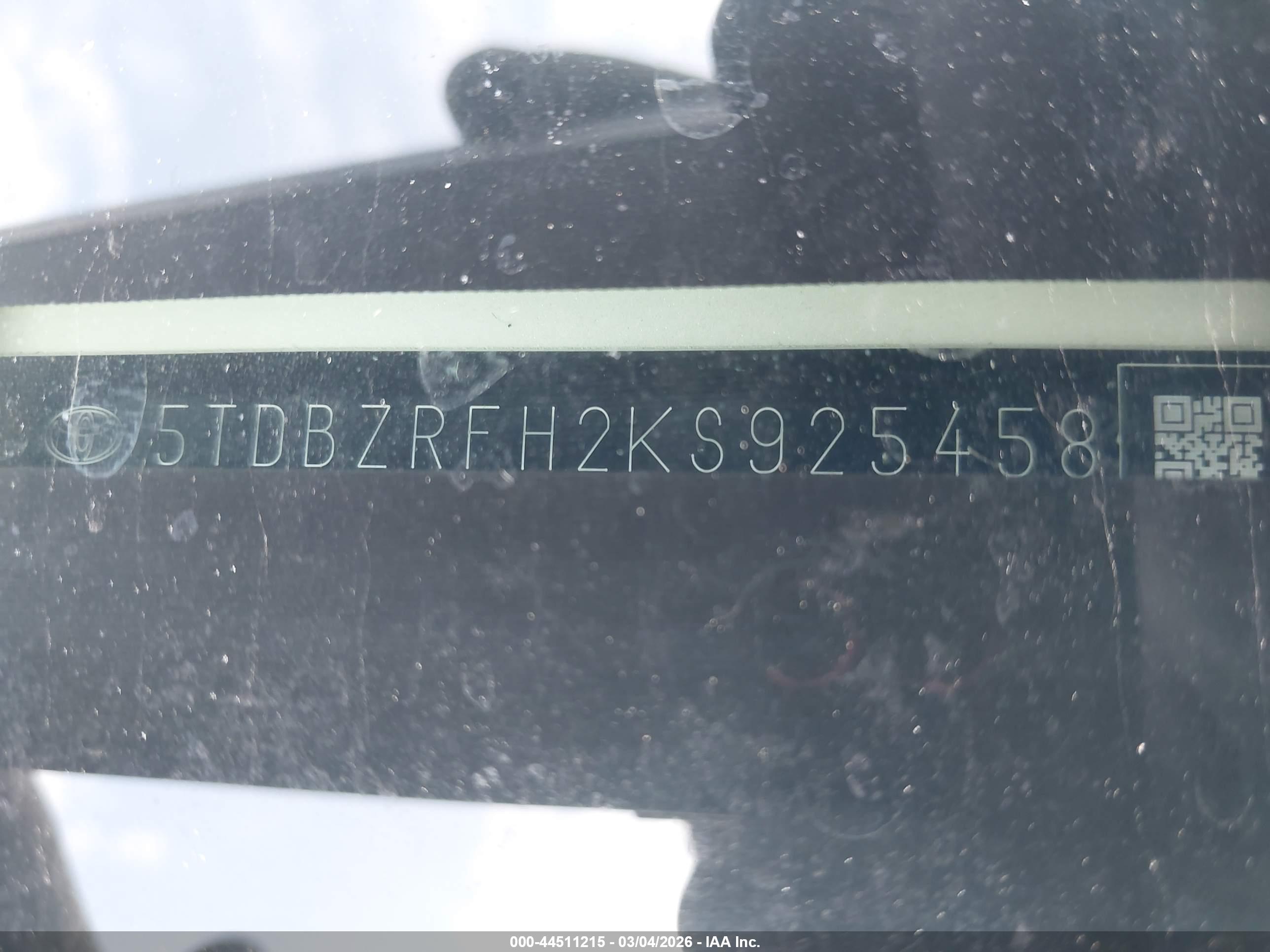 TOYOTA HIGHLANDER image 9