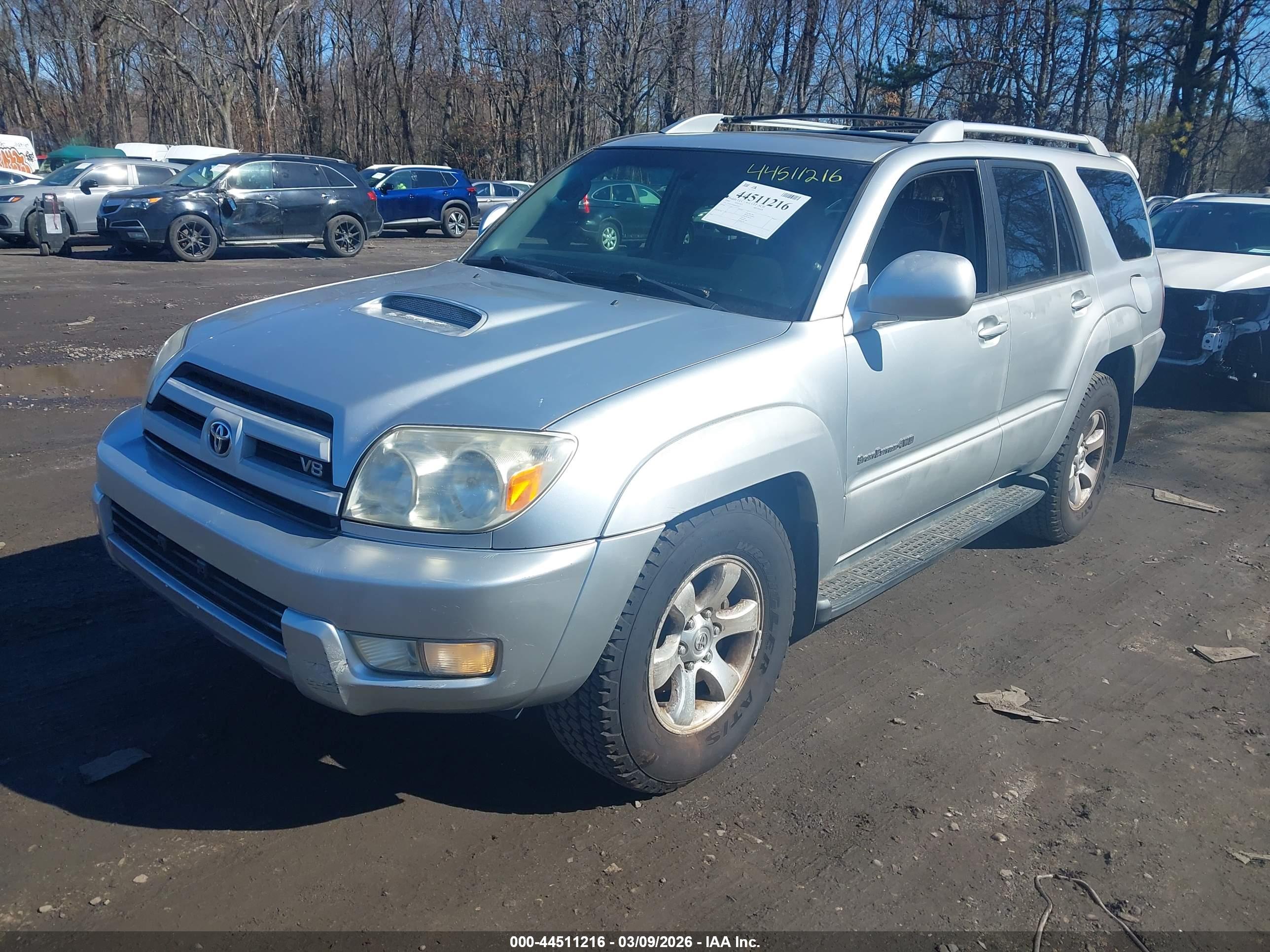 TOYOTA 4RUNNER image 2