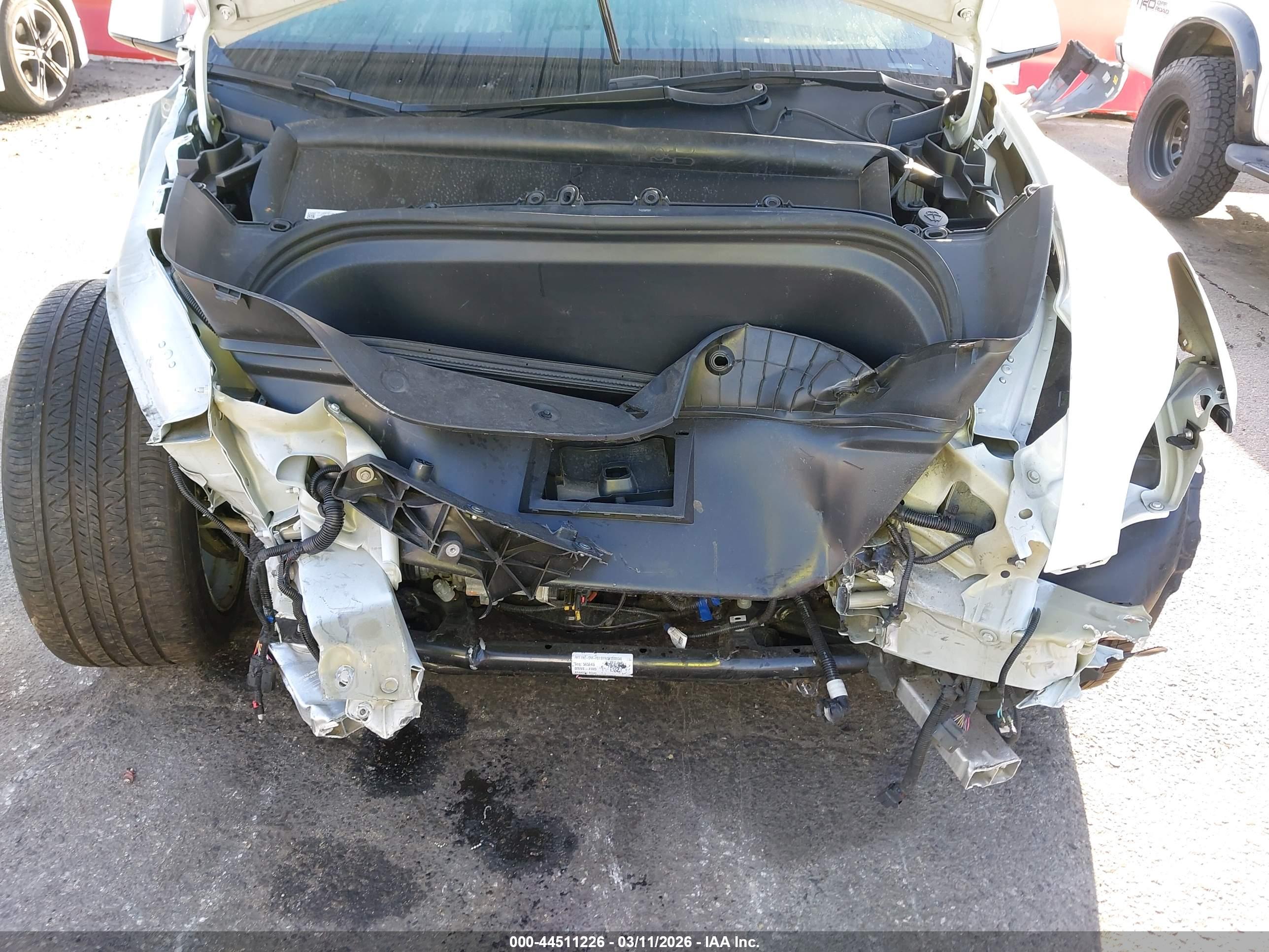 TESLA MODEL image 6