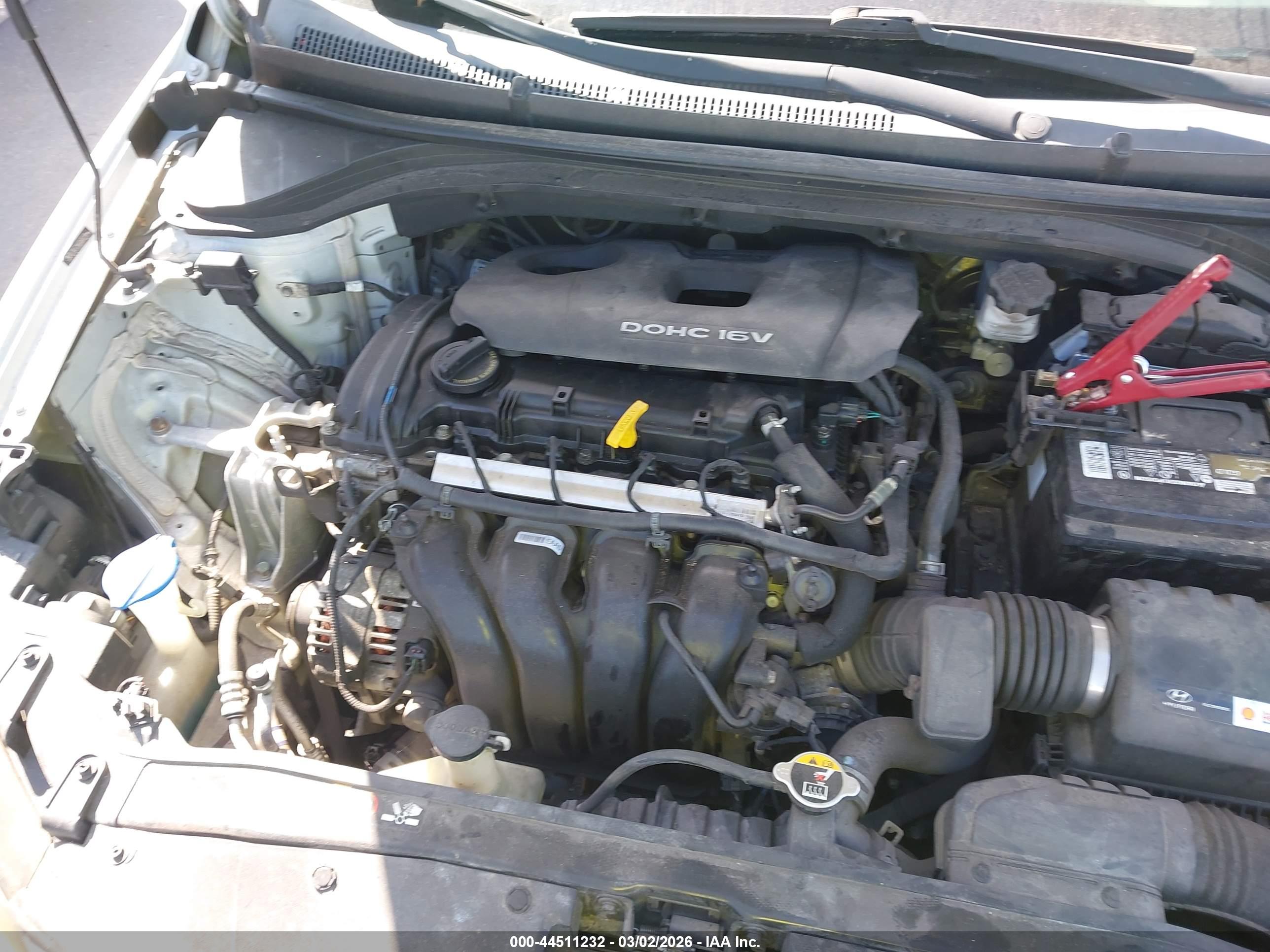 HYUNDAI ELANTRA image 10