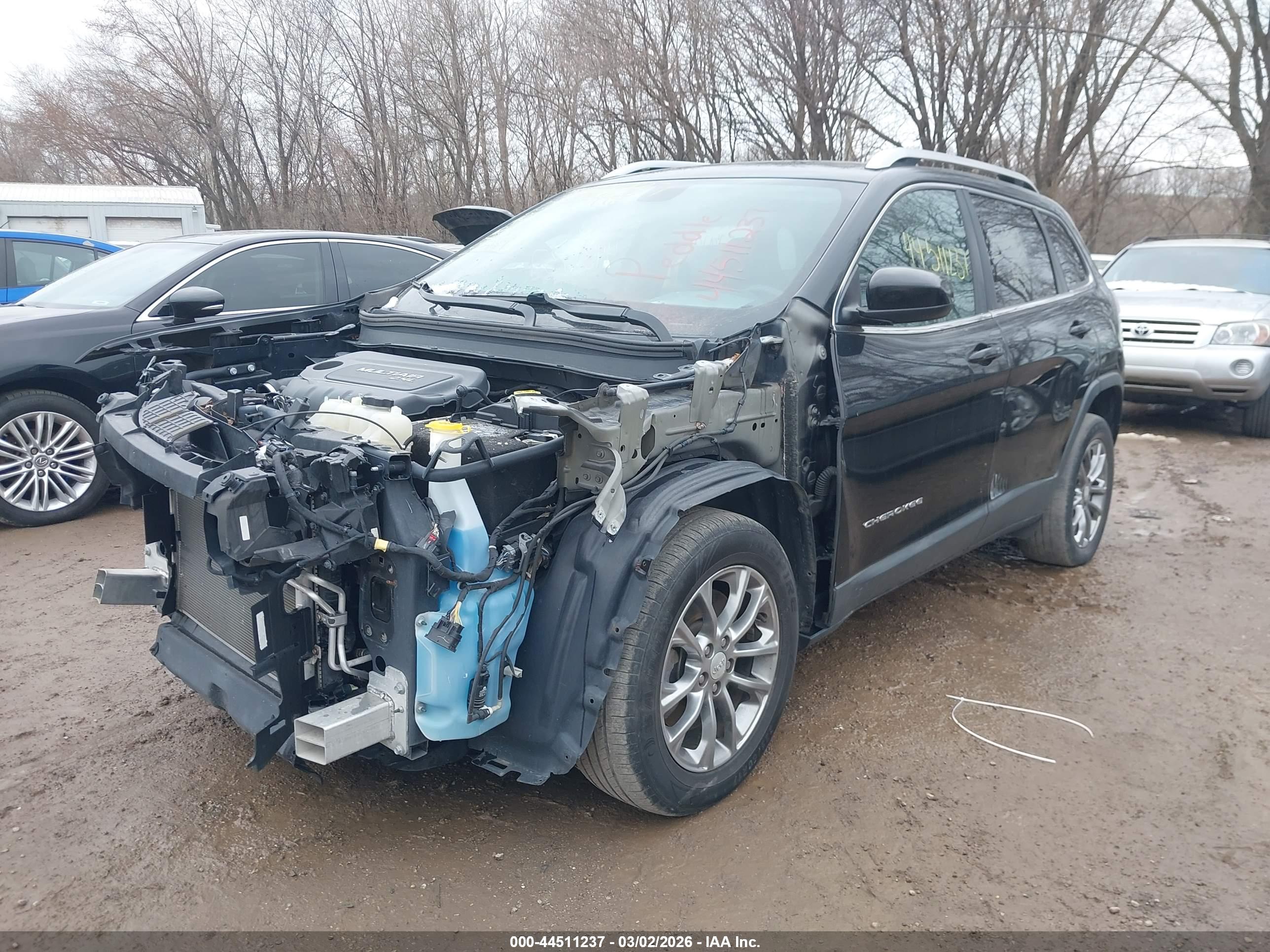 JEEP CHEROKEE image 6