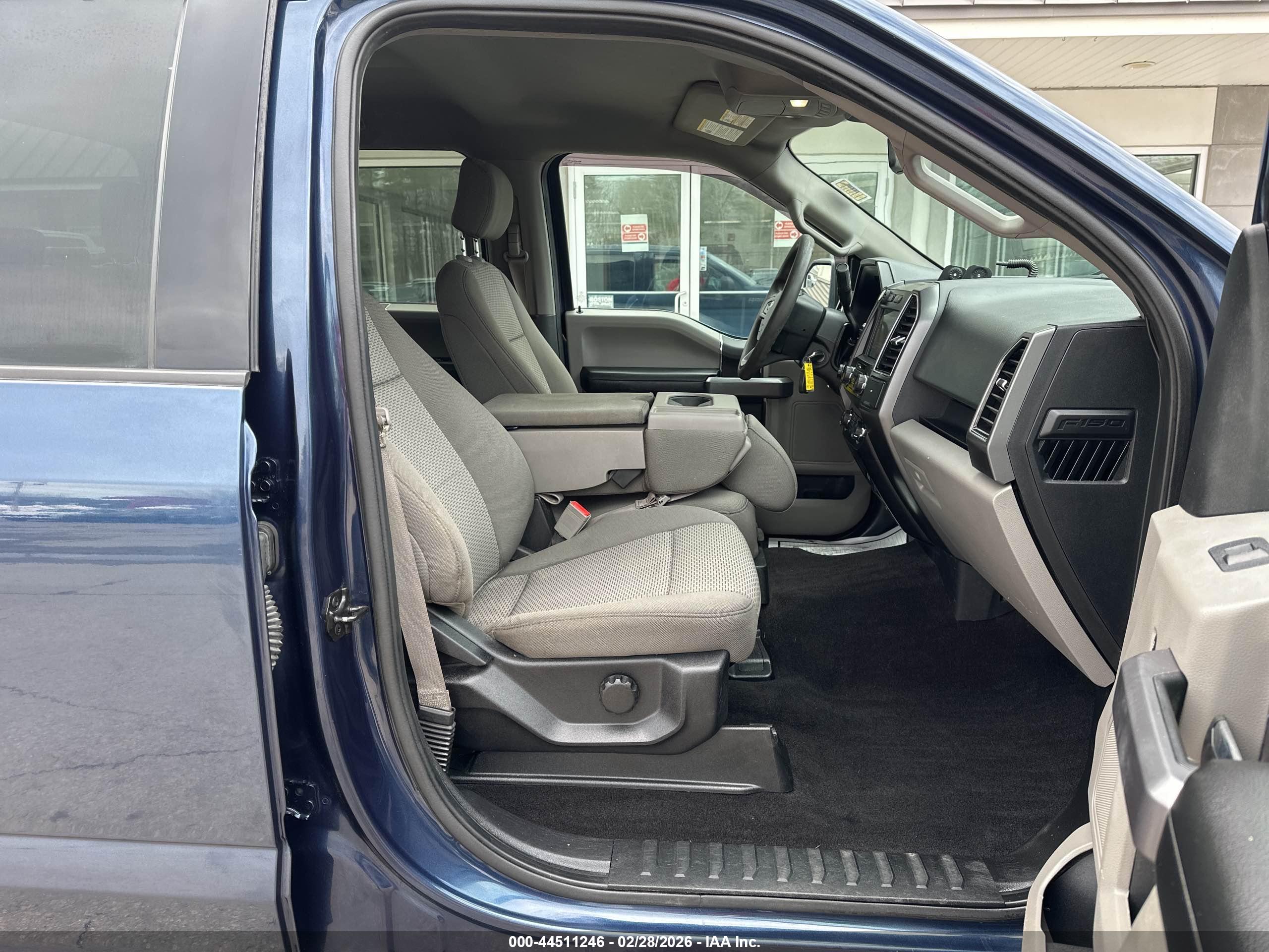 FORD F-150 image 5