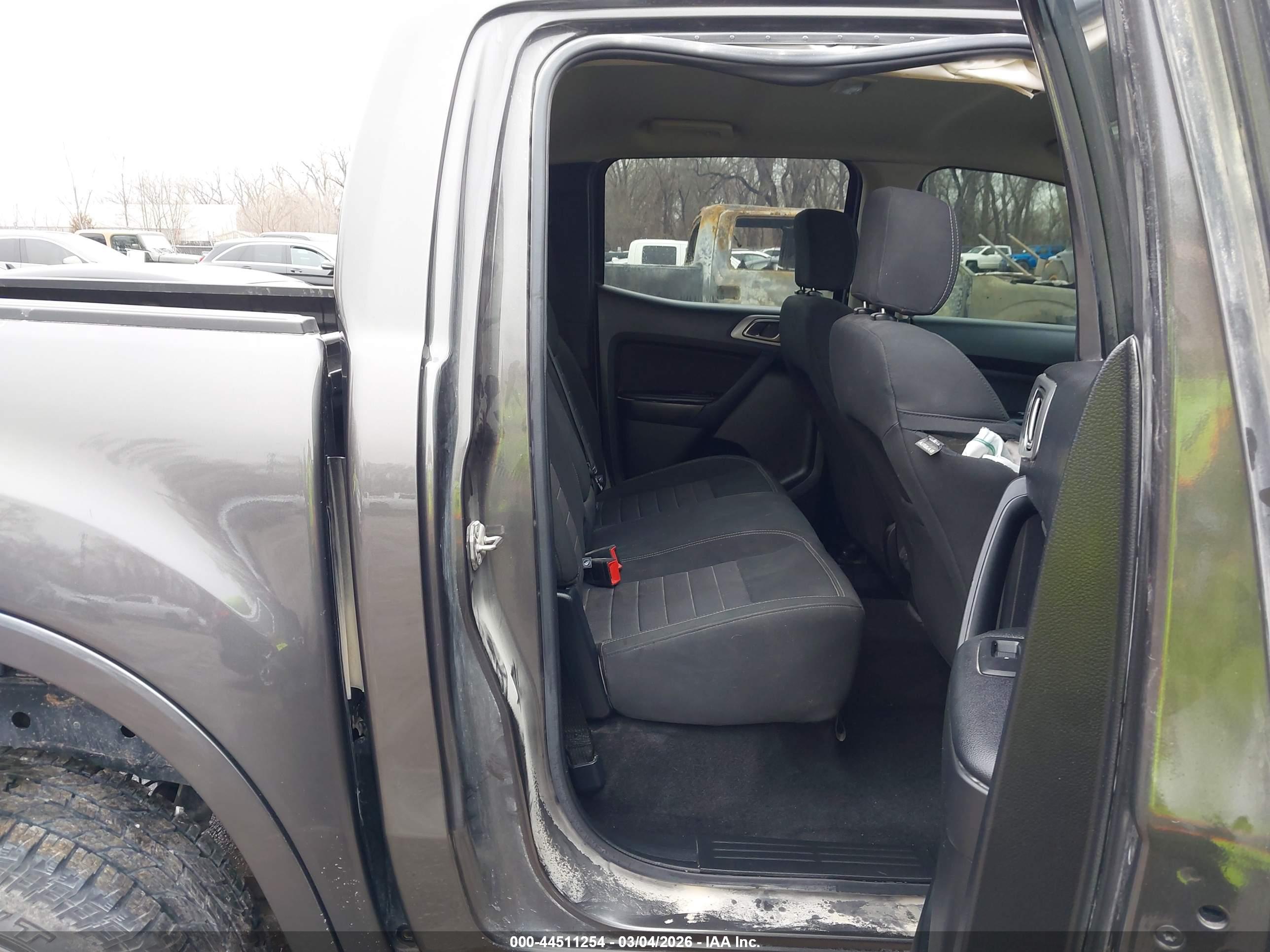 FORD RANGER image 8