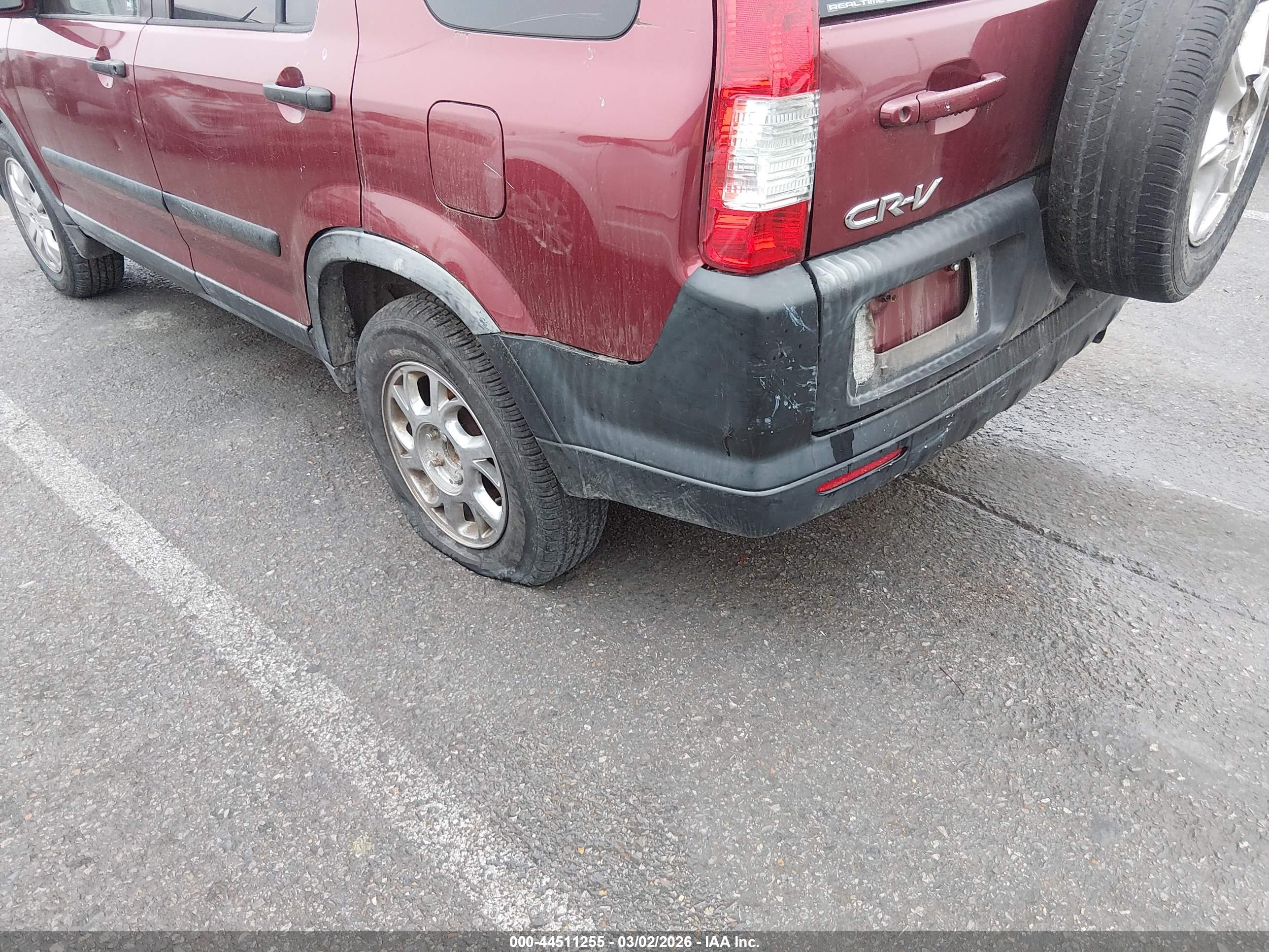 HONDA CR-V image 2