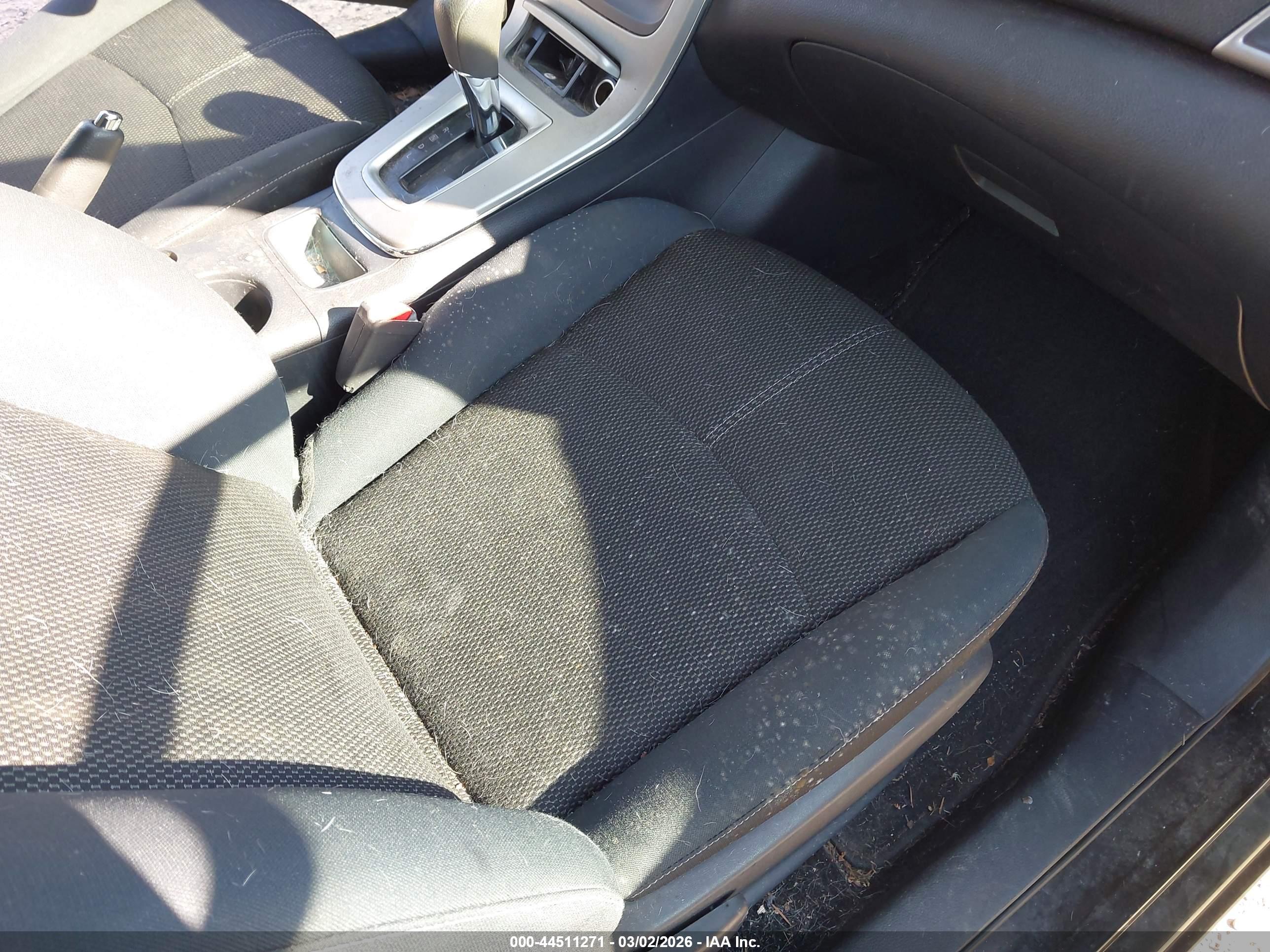 NISSAN SENTRA image 6