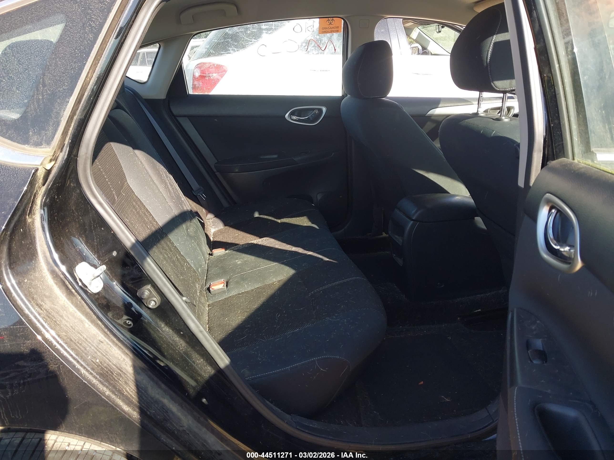 NISSAN SENTRA image 8