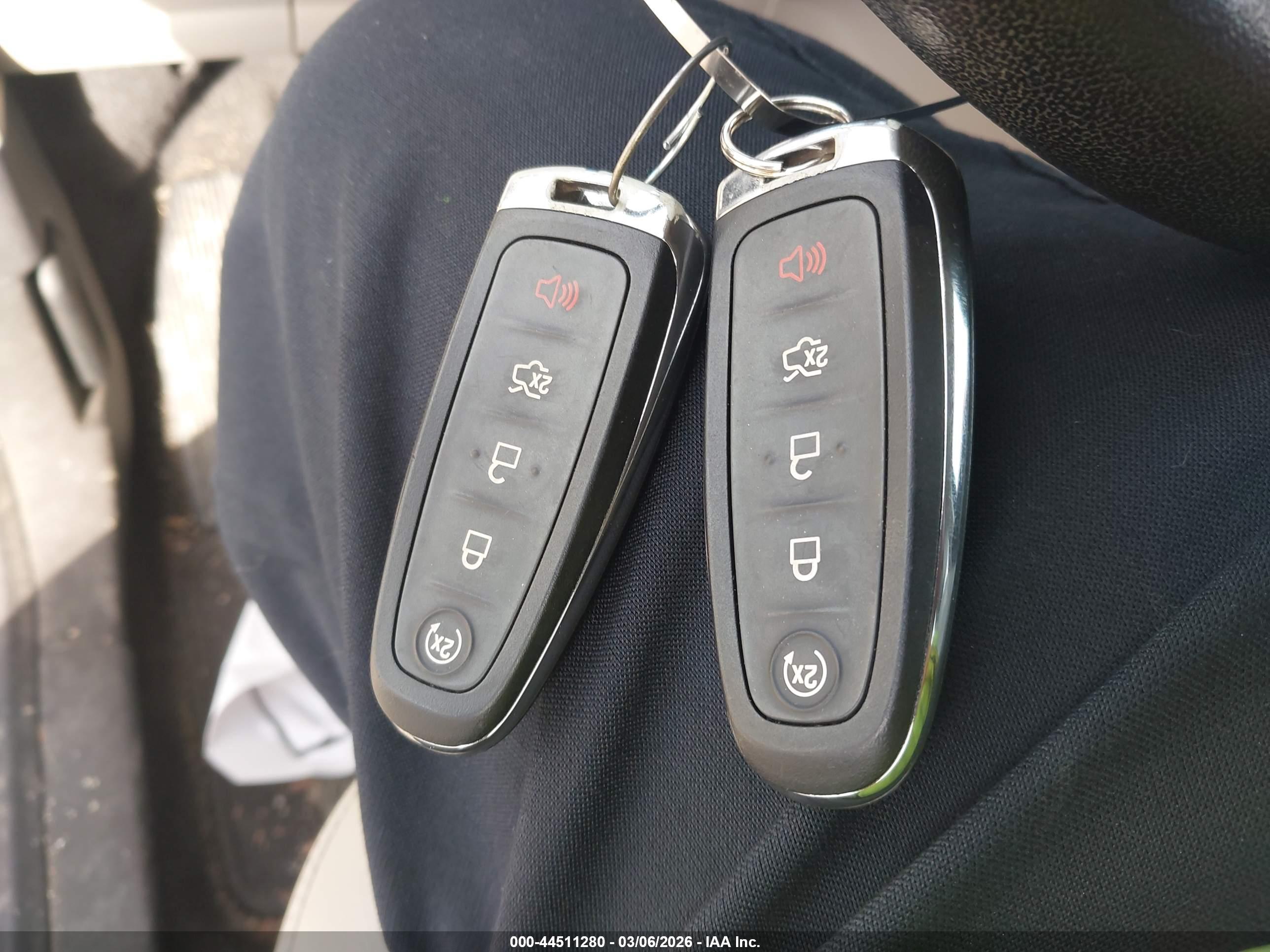 FORD ESCAPE image 11