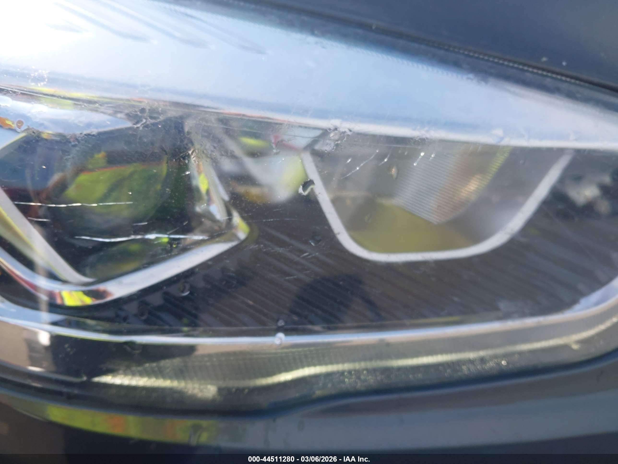 FORD ESCAPE image 6