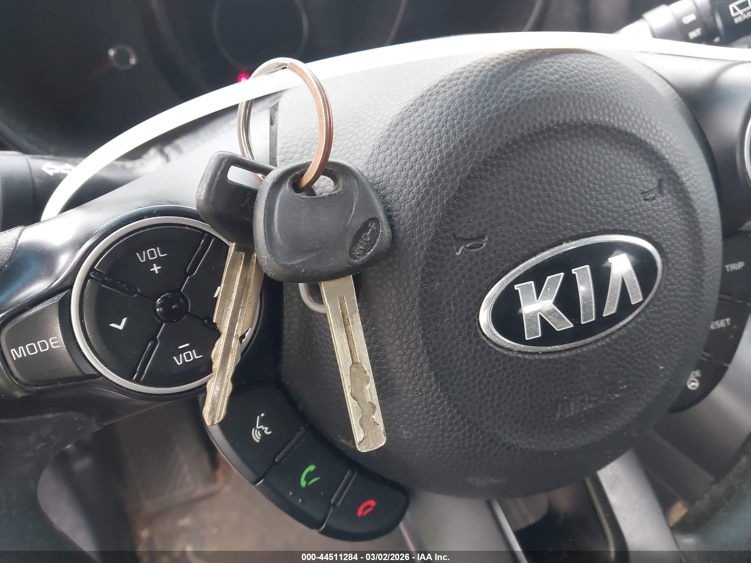 KIA SOUL image 11