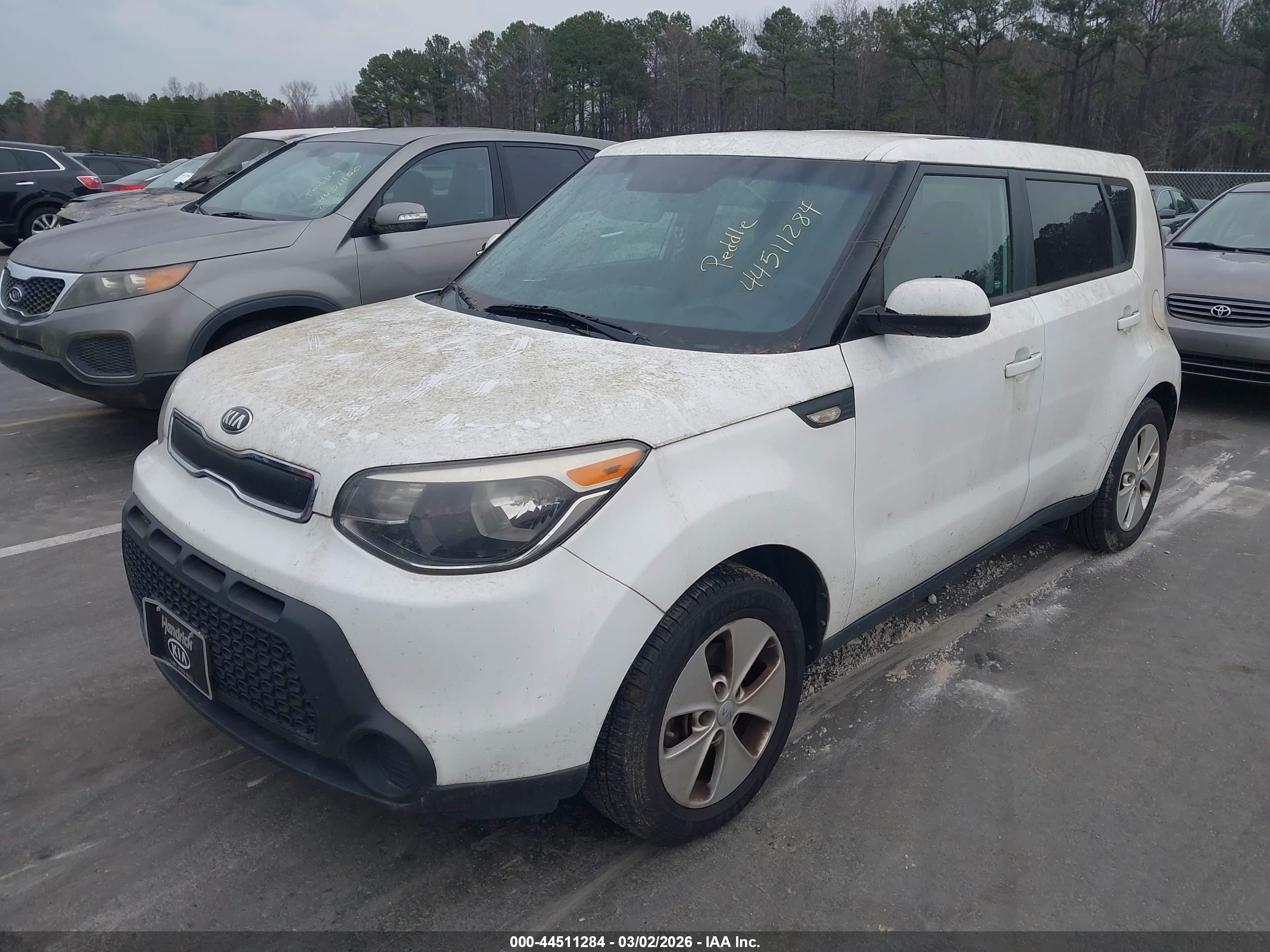 KIA SOUL image 2