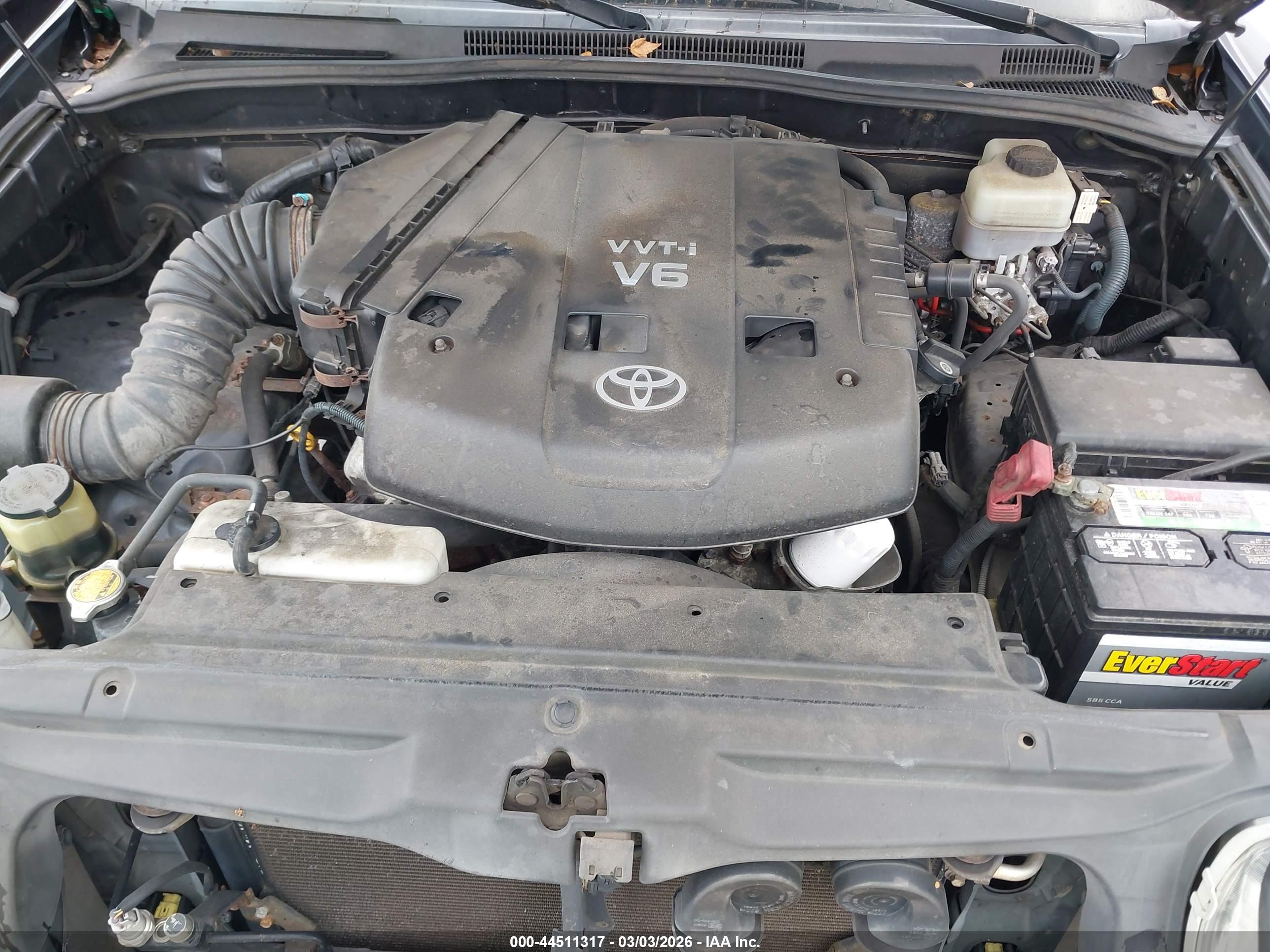 TOYOTA 4RUNNER image 10