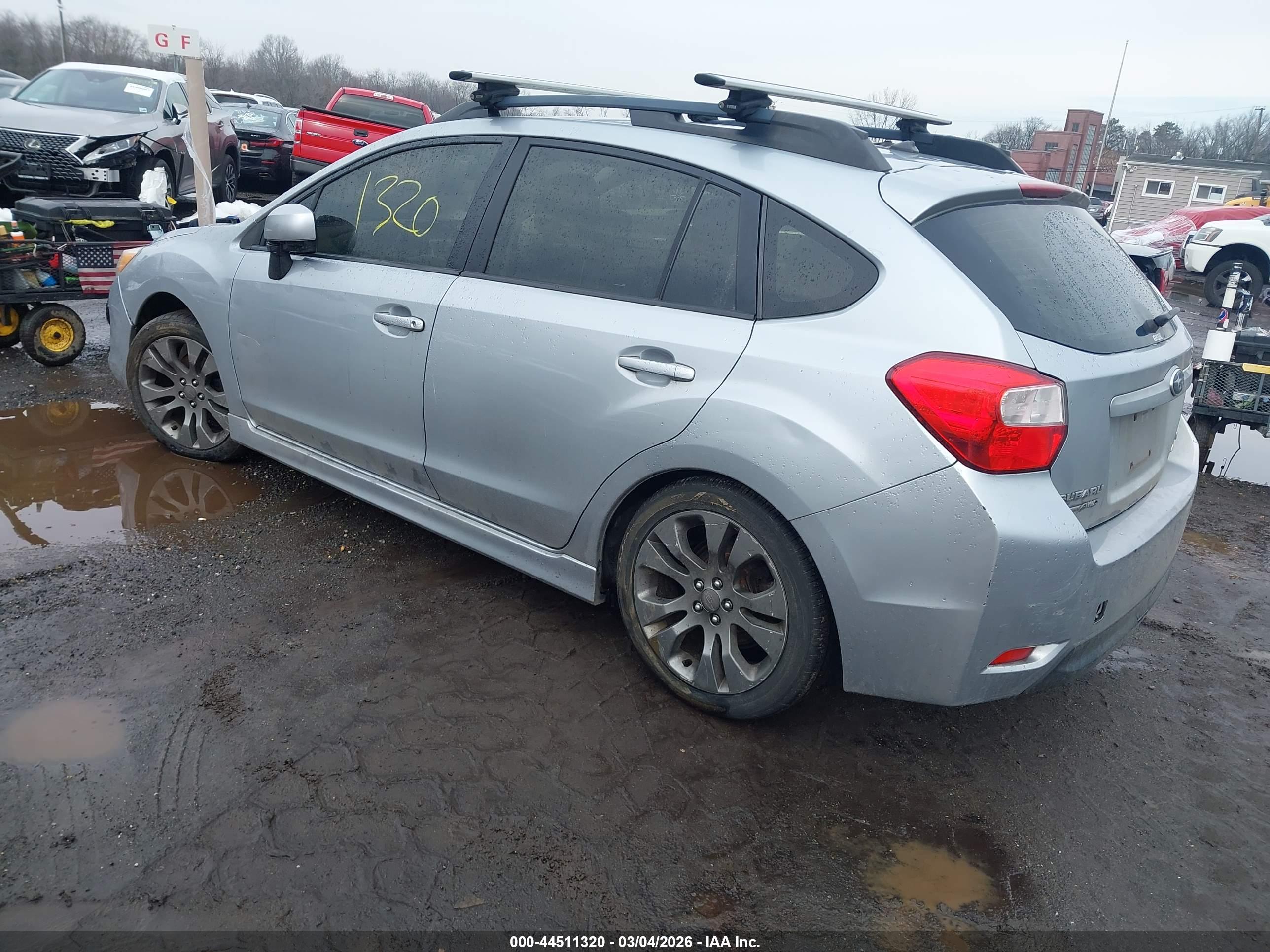 SUBARU IMPREZA image 3