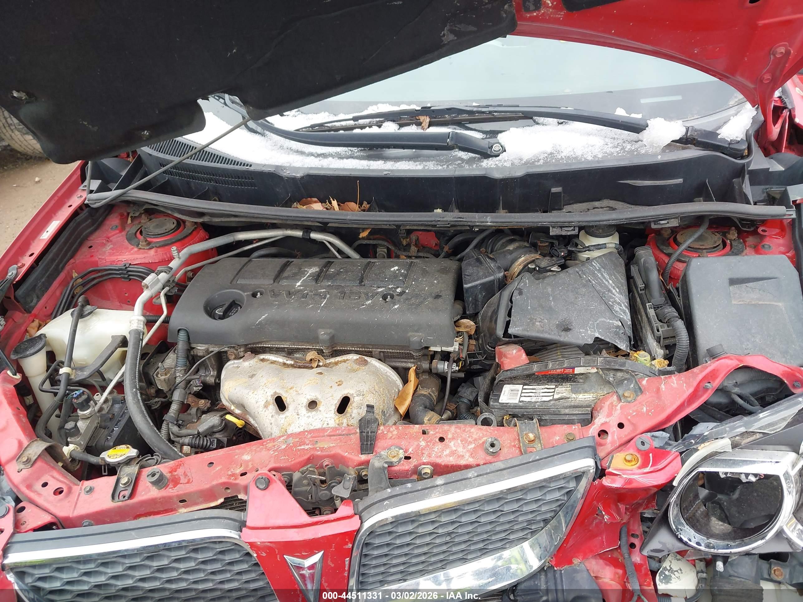PONTIAC VIBE image 10