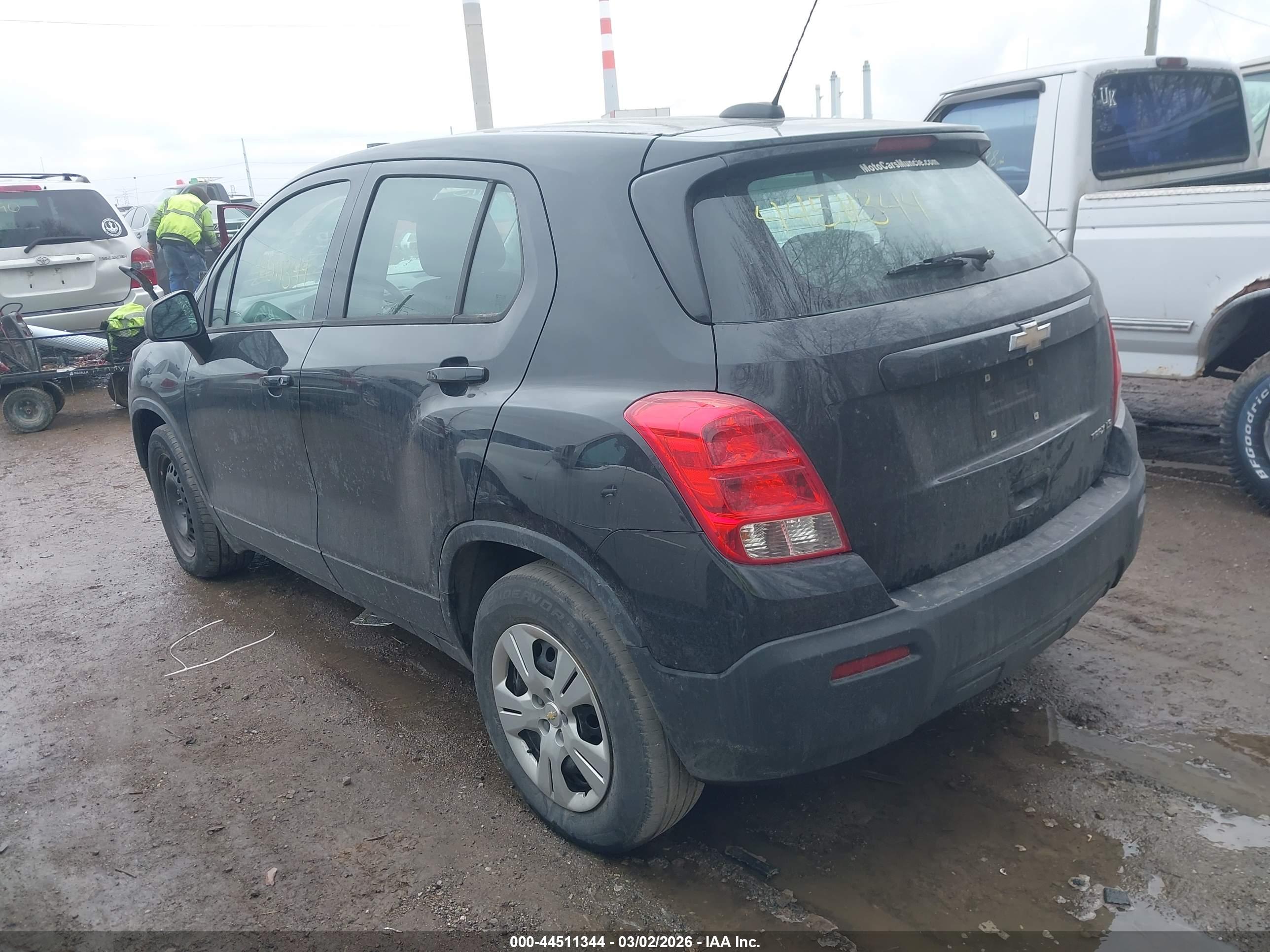 CHEVROLET TRAX image 3