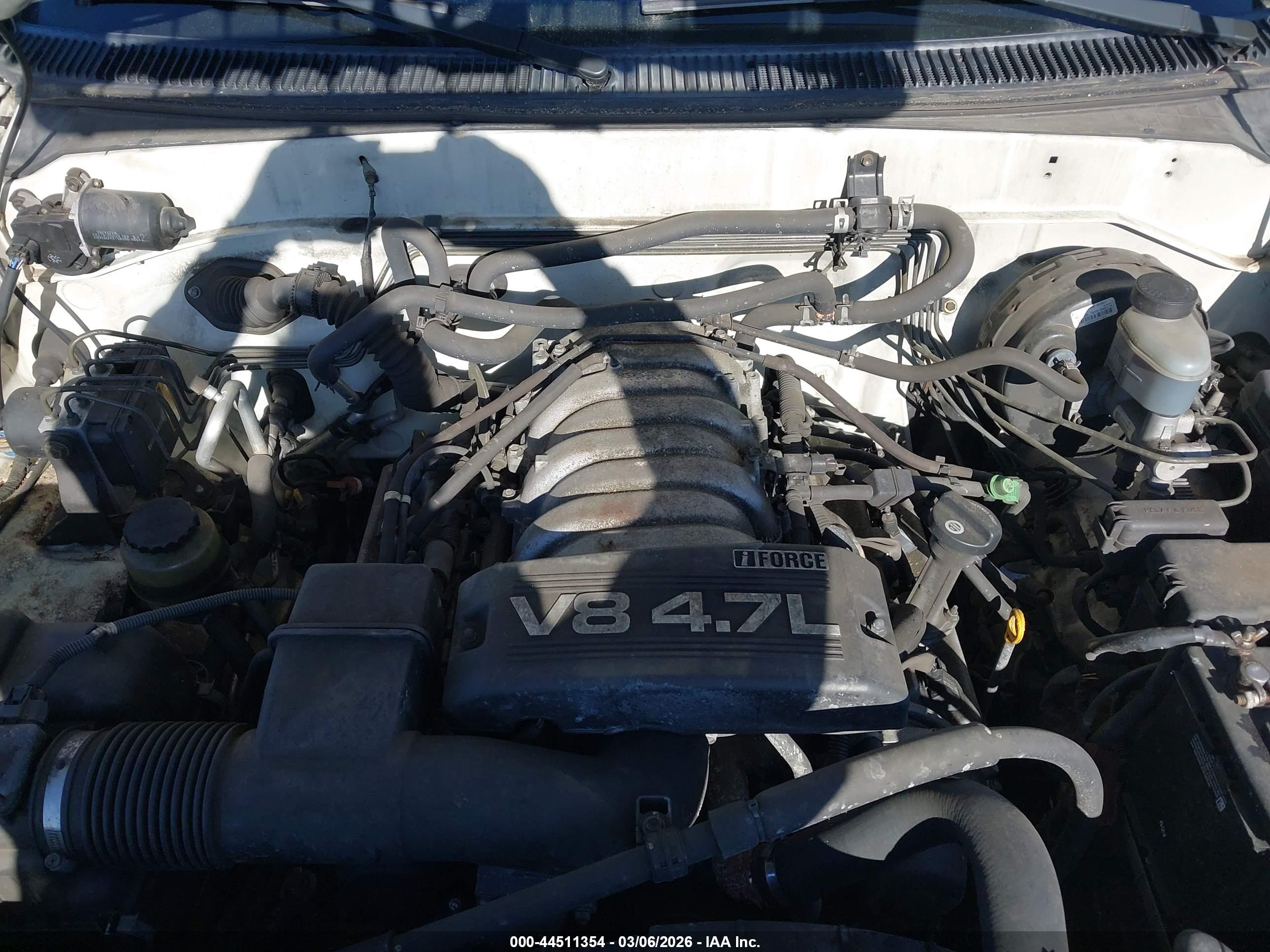 TOYOTA SEQUOIA image 10